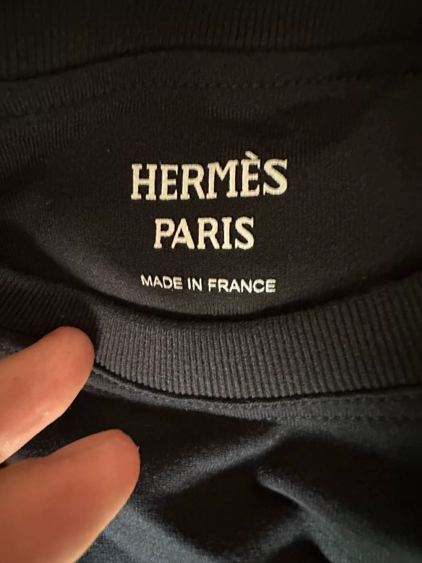 Hermes Hermes H Embroidered Pocket T-Shirt Size 40 Size US XXS / EU 40 - 5 Thumbnail