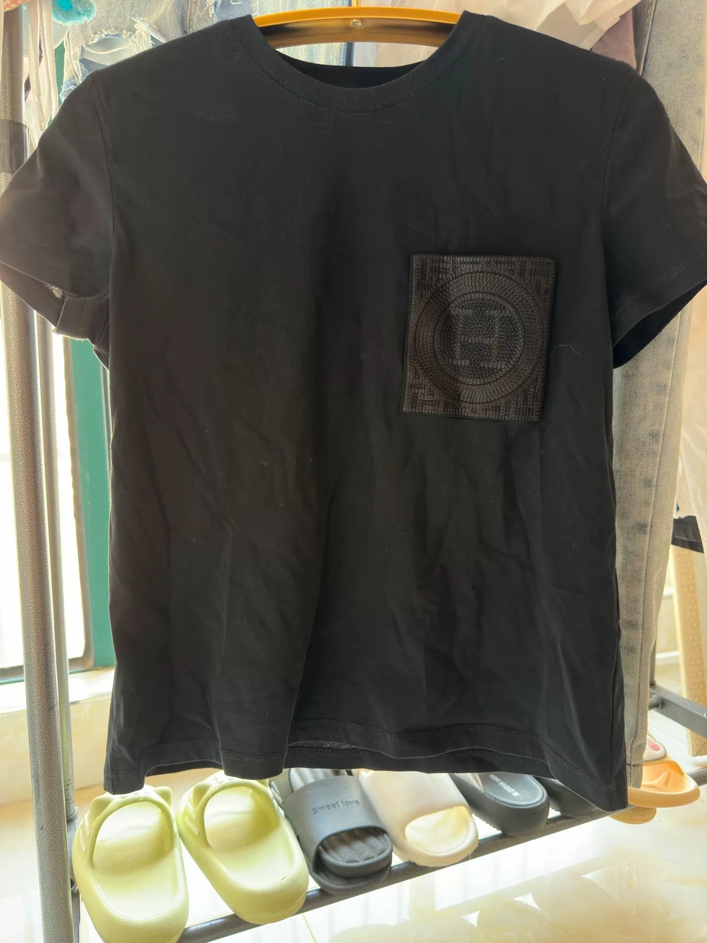 Hermes Hermes H Embroidered Pocket T-Shirt Size 40 Size US XXS / EU 40 - 2 Thumbnail