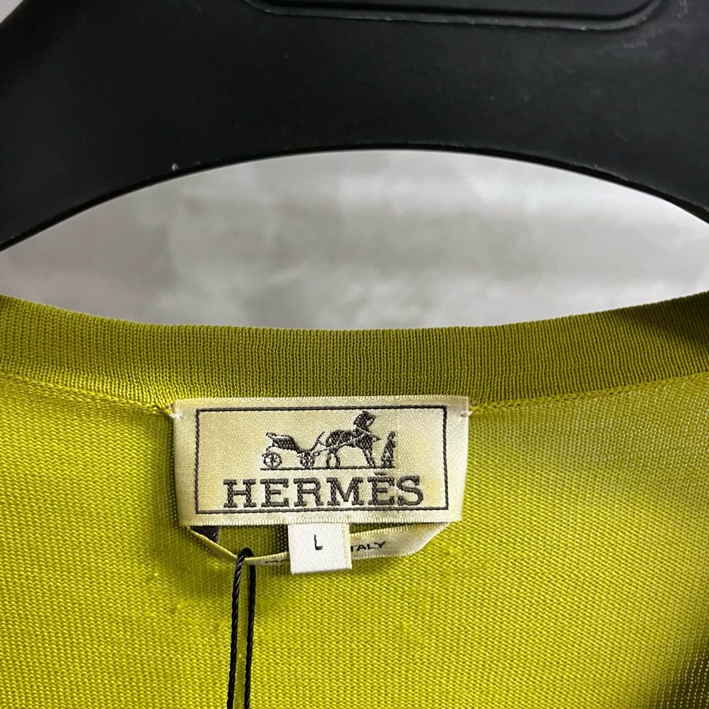 Hermes Hermes Apple Green Geometric Knit T-Shirt Size L Size US L / EU 52-54 / 3 - 3 Thumbnail