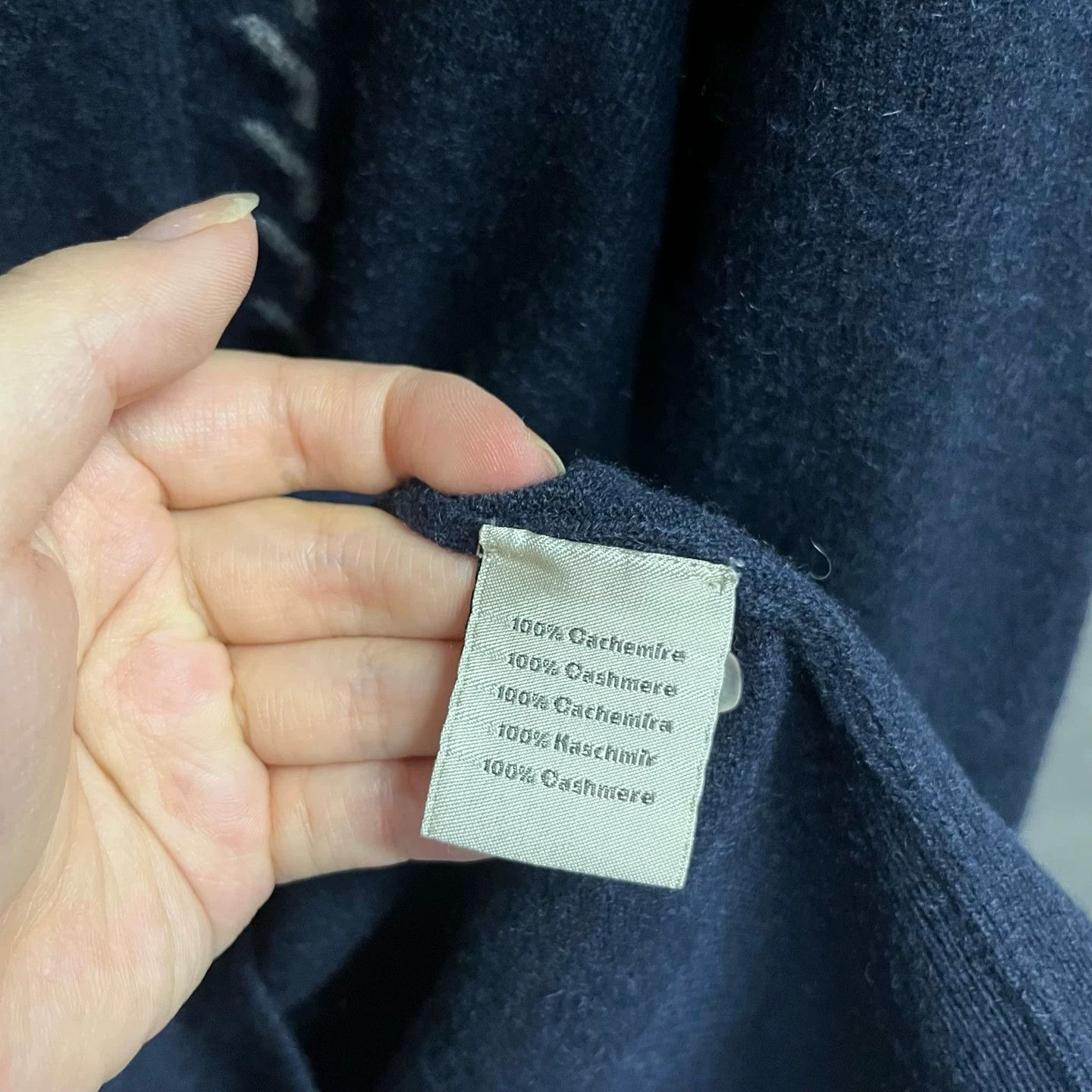 Hermes Hermes Cashmere Contrast Trim Sweater L Size US L / EU 52-54 / 3 - 5 Thumbnail