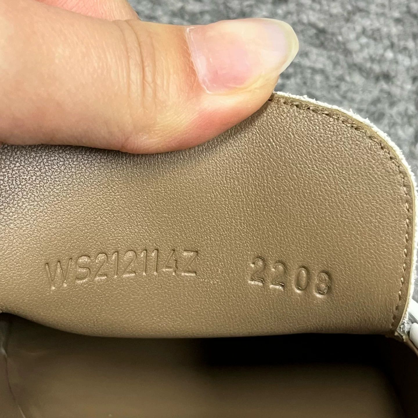 Hermes Hermes White Leather Kelly Loafers 37 Size US 7 / IT 37 - 6 Thumbnail