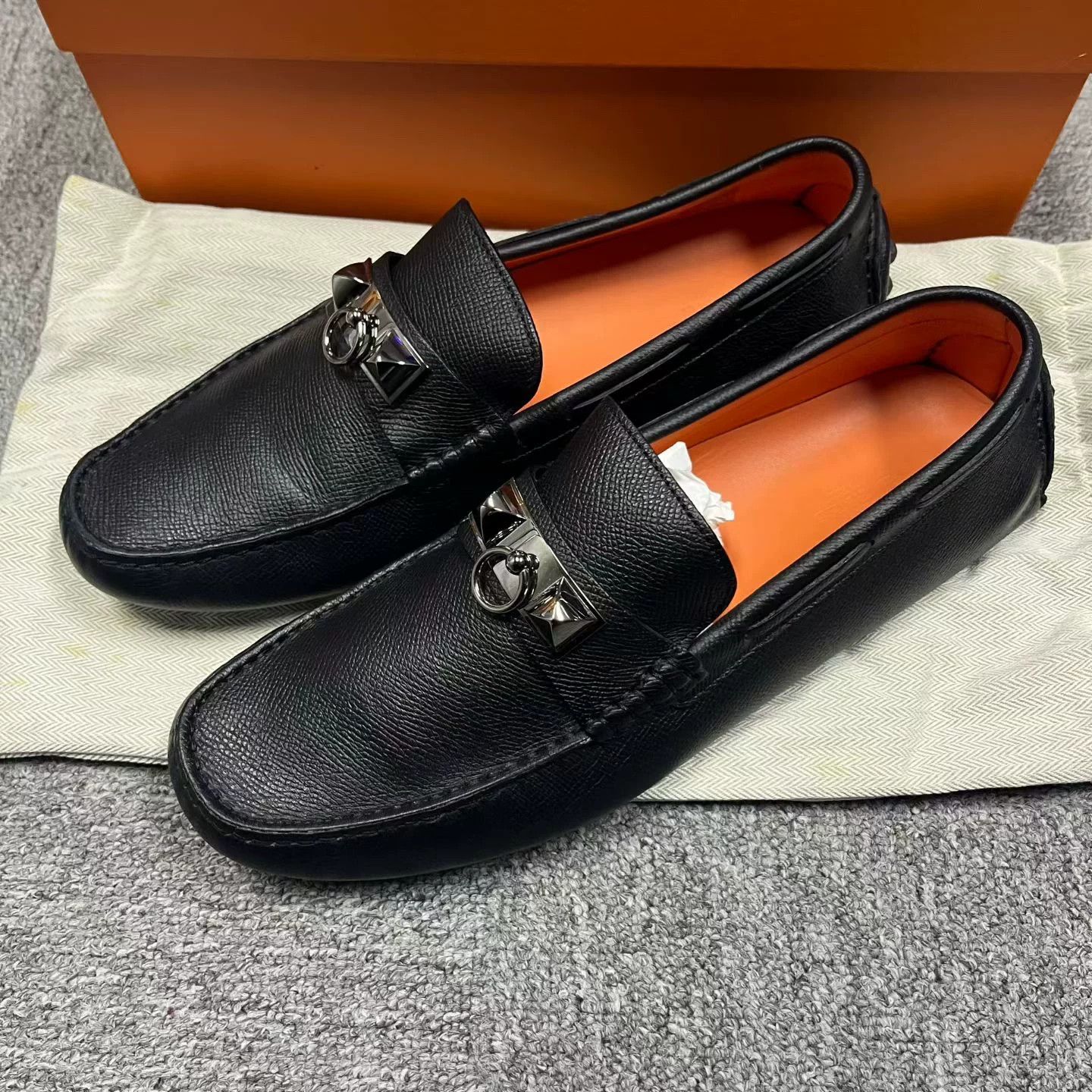 Hermes Hermes Black Leather Kelly Buckle Loafers Size 41 Size US 8 / EU 41 - 3 Thumbnail