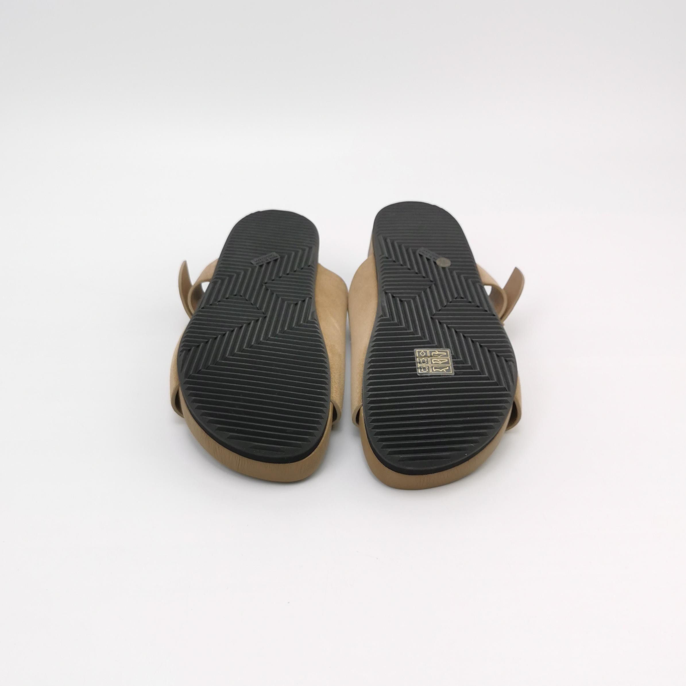 Hermes Hermes Suede Buckle Sandals Size 40.5 Size US 7 / EU 40 - 6 Thumbnail