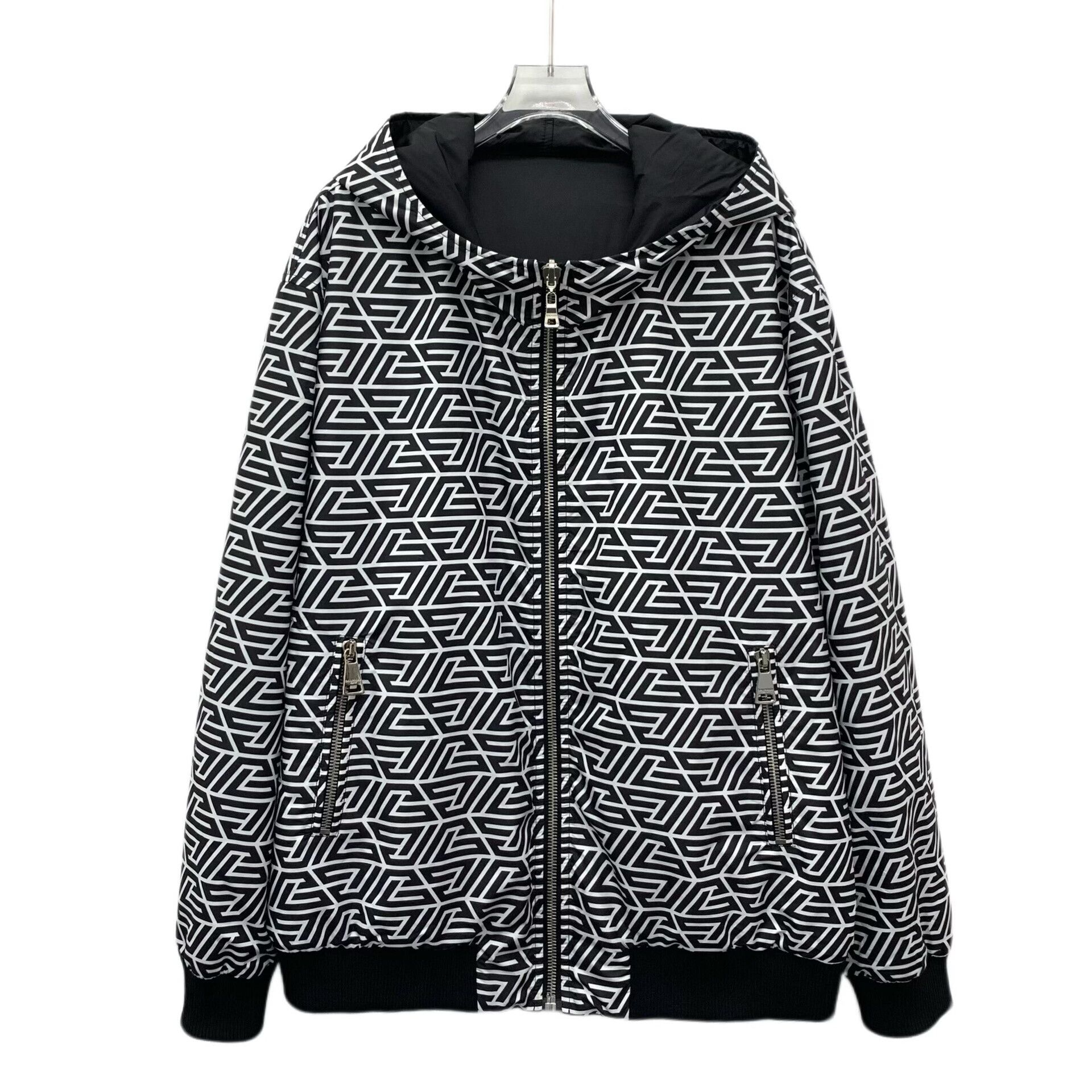 Balmain Balmain Logo Print Reversible Hooded Jacket 52 Size US L / EU 52-54 / 3 - 2 Thumbnail