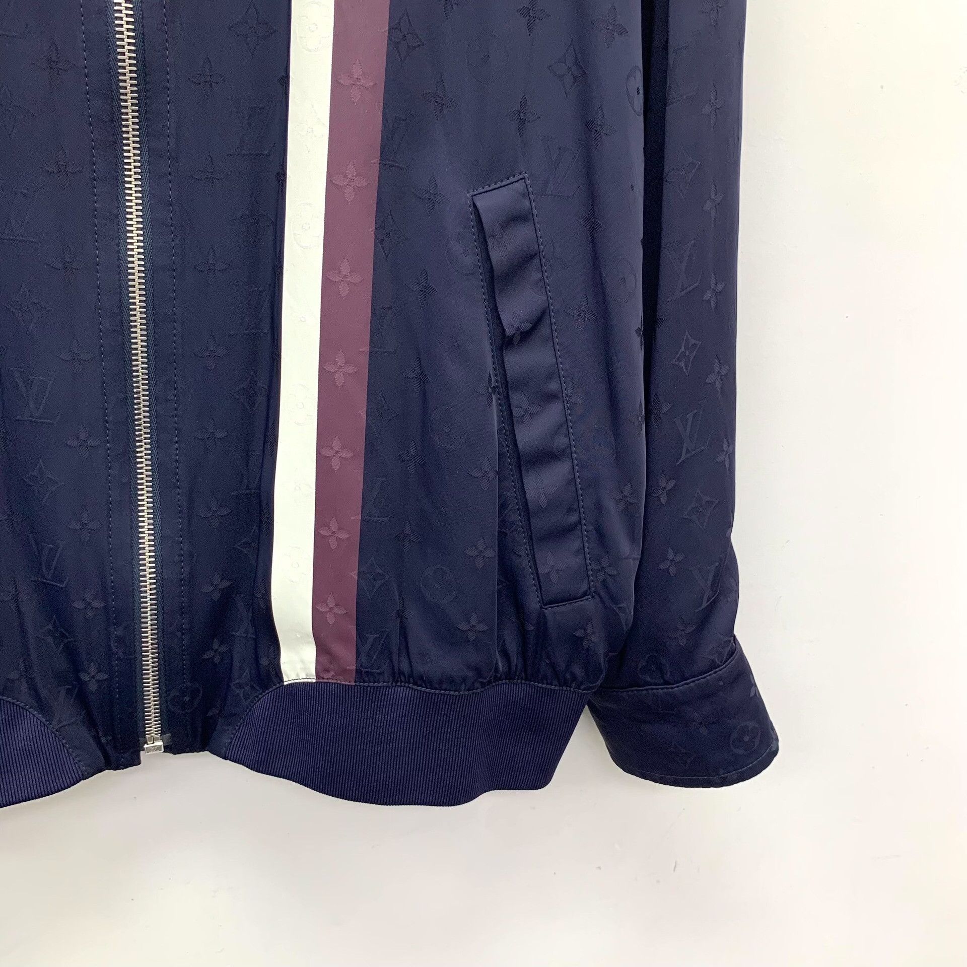 Louis Vuitton Louis Vuitton Monogram Logo Stripe Zip Jacket 38 Size S / US 4 / IT 40 - 5 Thumbnail