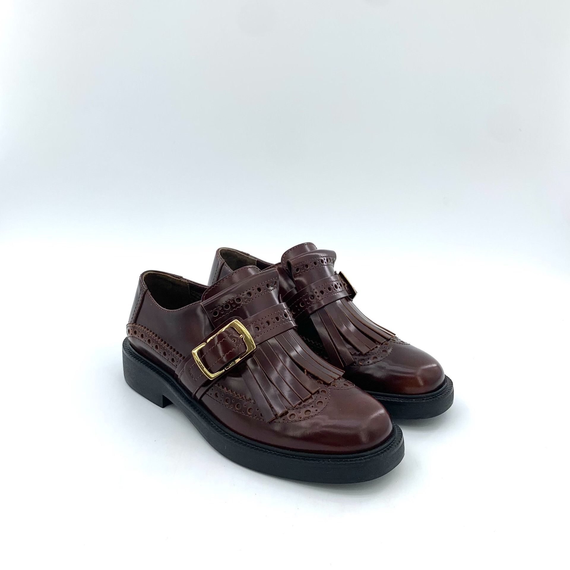 Tod's Tod's Fringe Buckle Brogue Flats Size 37 Size US 7 / IT 37 - 3 Thumbnail