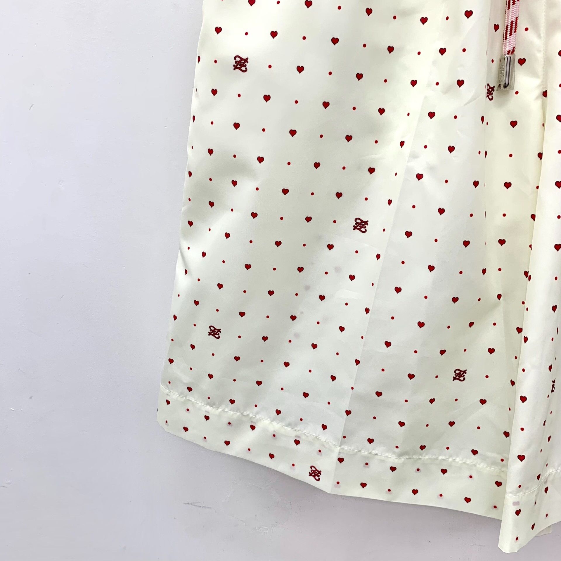 Fendi Fendi Heart Print Drawstring Shorts M Size US 32 / EU 48 - 5 Thumbnail