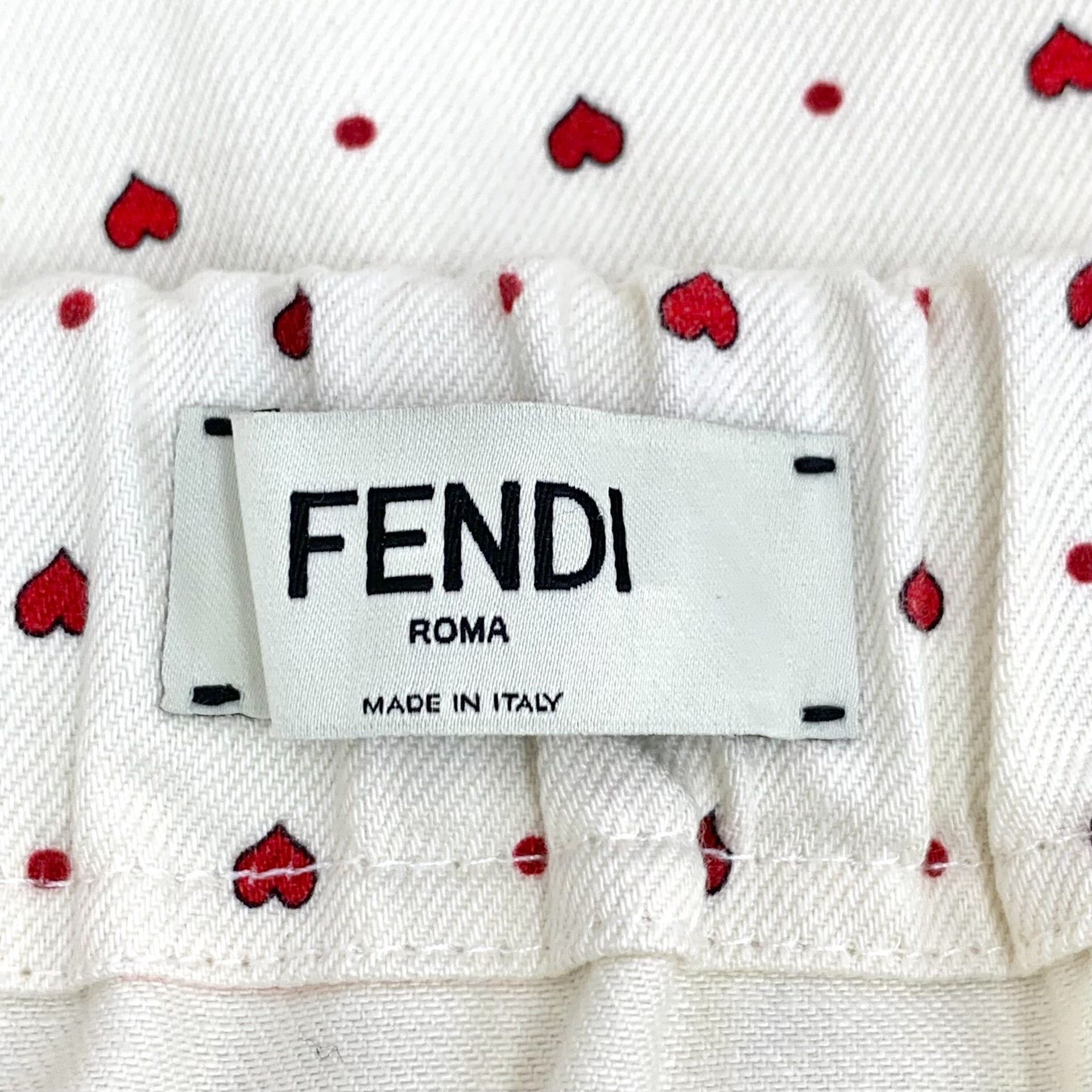 Fendi Fendi Heart Print Mini Skirt IT 42 Size 28" / US 6 / IT 42 - 6 Thumbnail