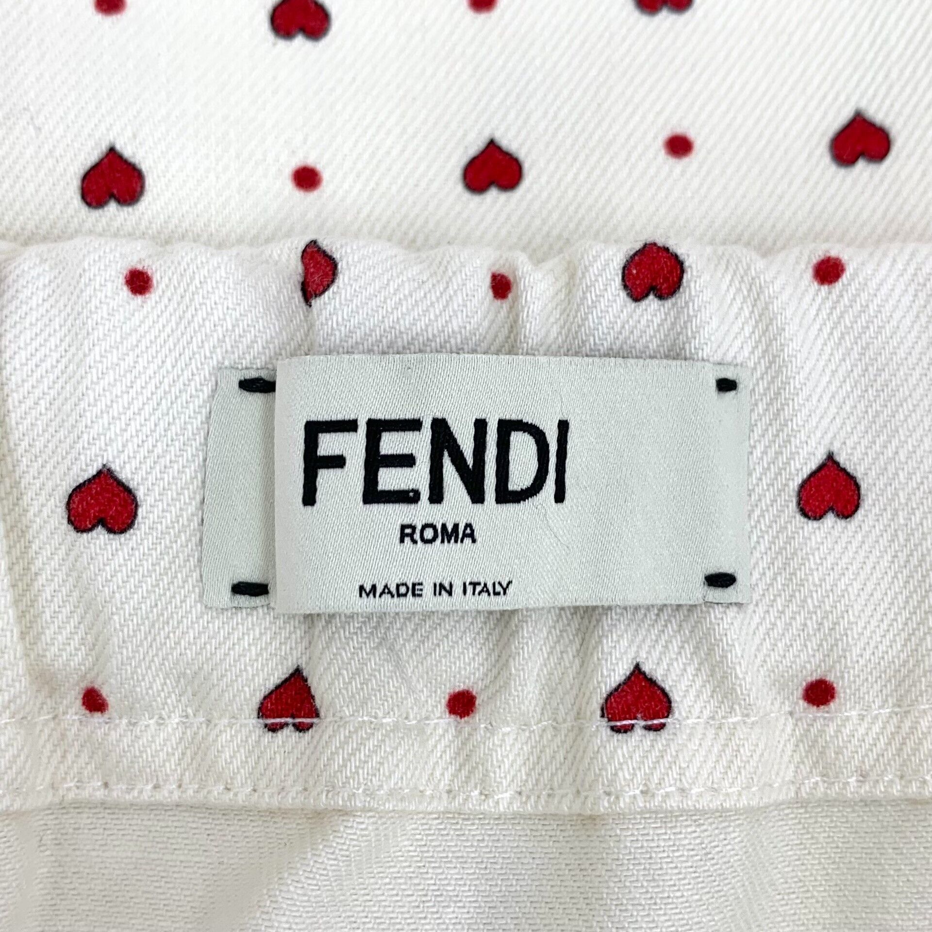 Fendi Fendi Heart Print Cotton Mini Skirt Size 42 Size 28" / US 6 / IT 42 - 6 Thumbnail