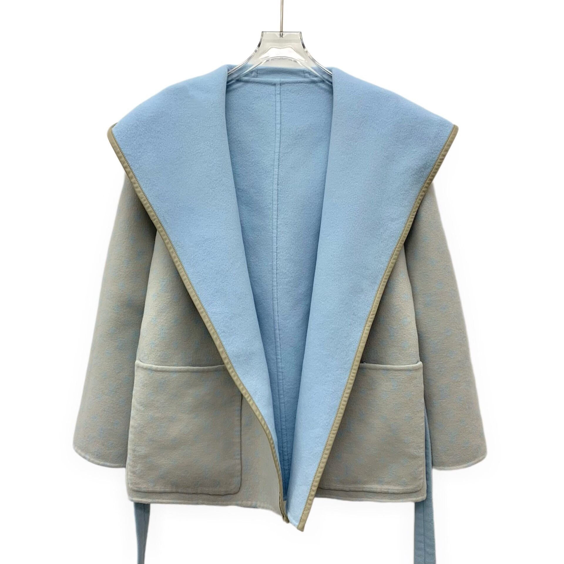 Louis Vuitton Louis Vuitton Monogram Lining Hooded Wool Coat 34 Size XS / US 0-2 / IT 36-38 - 4 Thumbnail