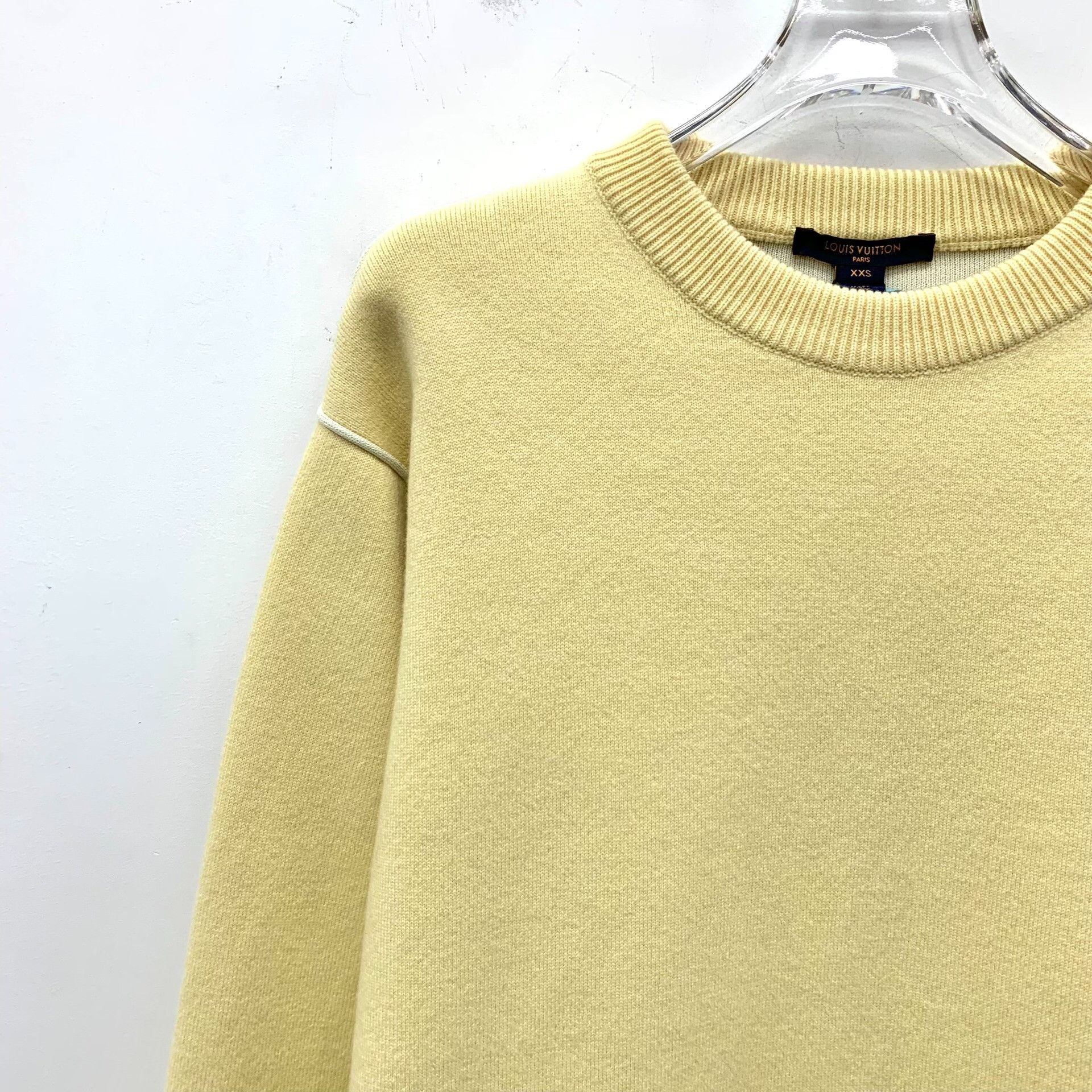 Louis Vuitton Louis Vuitton Monogram Zip Yellow Wool Sweater XXS Size XXS / US 00 / IT 34 - 4 Thumbnail
