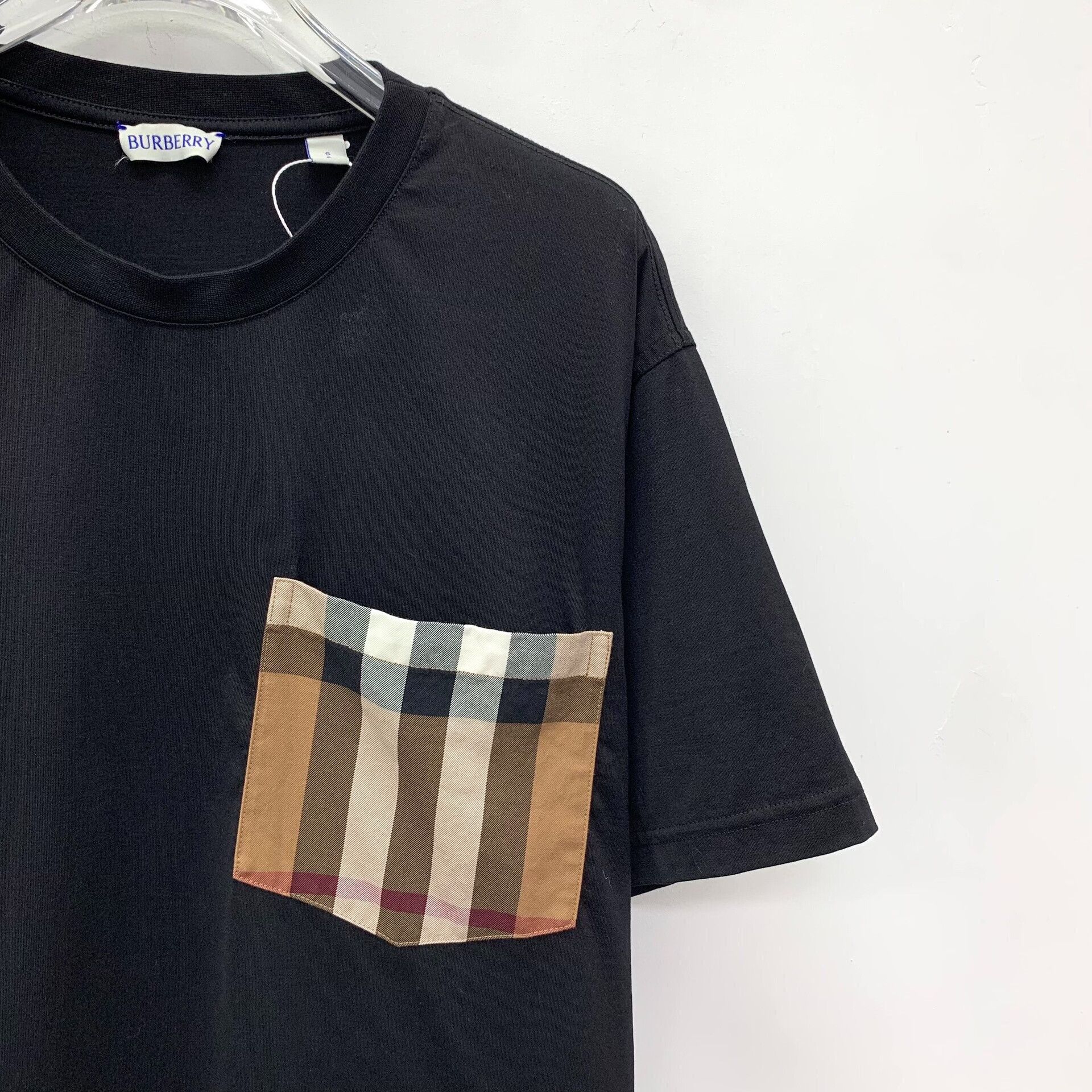 Burberry Burberry Check Pocket T-Shirt S Size US S / EU 44-46 / 1 - 4 Thumbnail