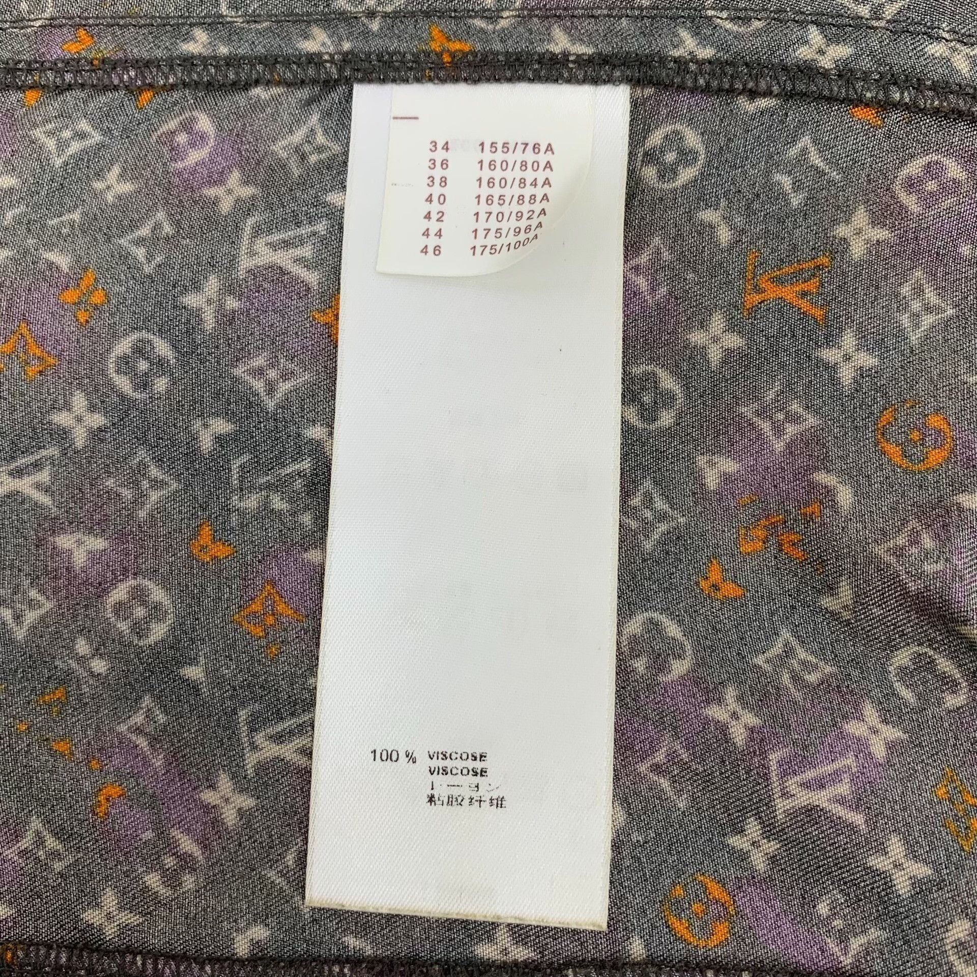 Louis Vuitton Louis Vuitton Monogram Print Viscose T-Shirt FR 38 Size S / US 4 / IT 40 - 7 Thumbnail