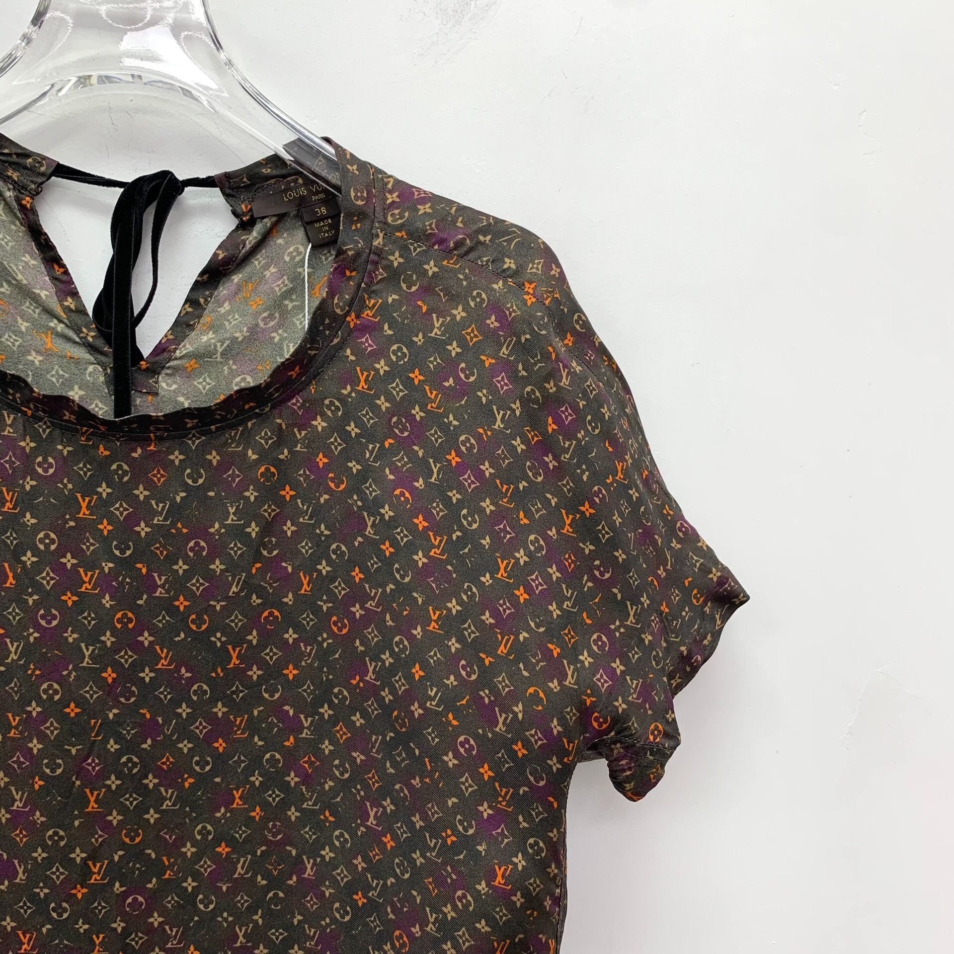 Louis Vuitton Louis Vuitton Monogram Print Viscose T-Shirt FR 38 Size S / US 4 / IT 40 - 4 Thumbnail