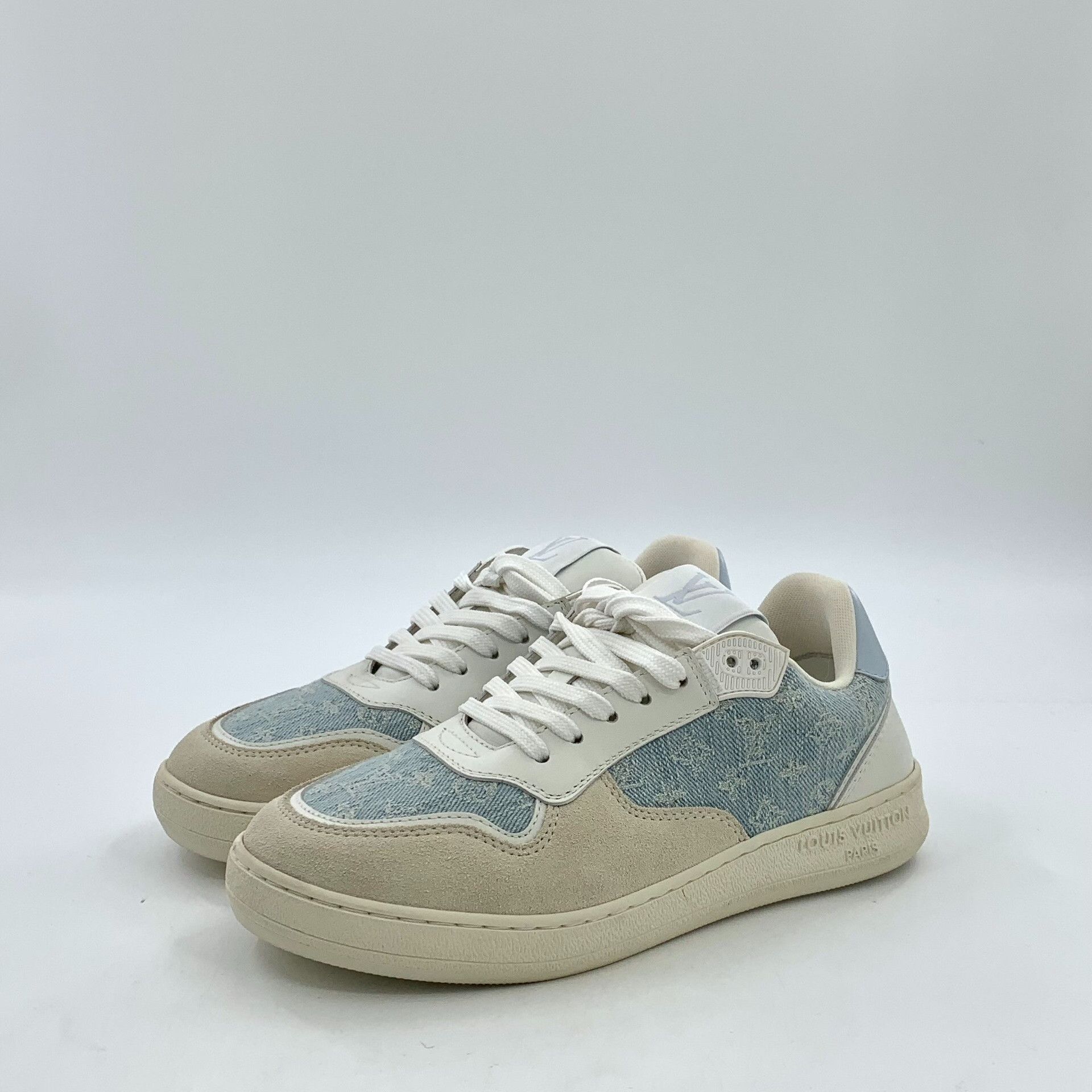 Louis Vuitton Louis Vuitton Monogram Denim Stadium Sneakers 35 Size US 5 / IT 35 - 2 Thumbnail