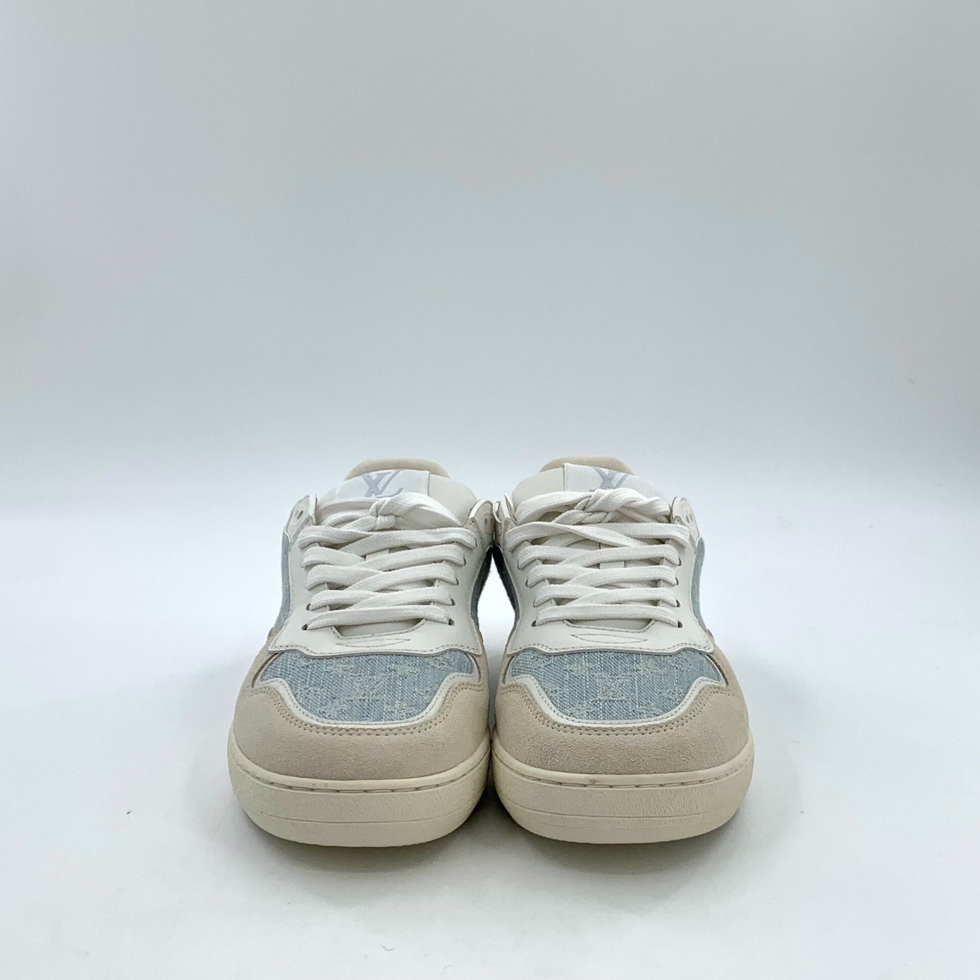 Louis Vuitton Louis Vuitton Monogram Denim Stadium Sneakers 35 Size US 5 / IT 35 - 4 Thumbnail
