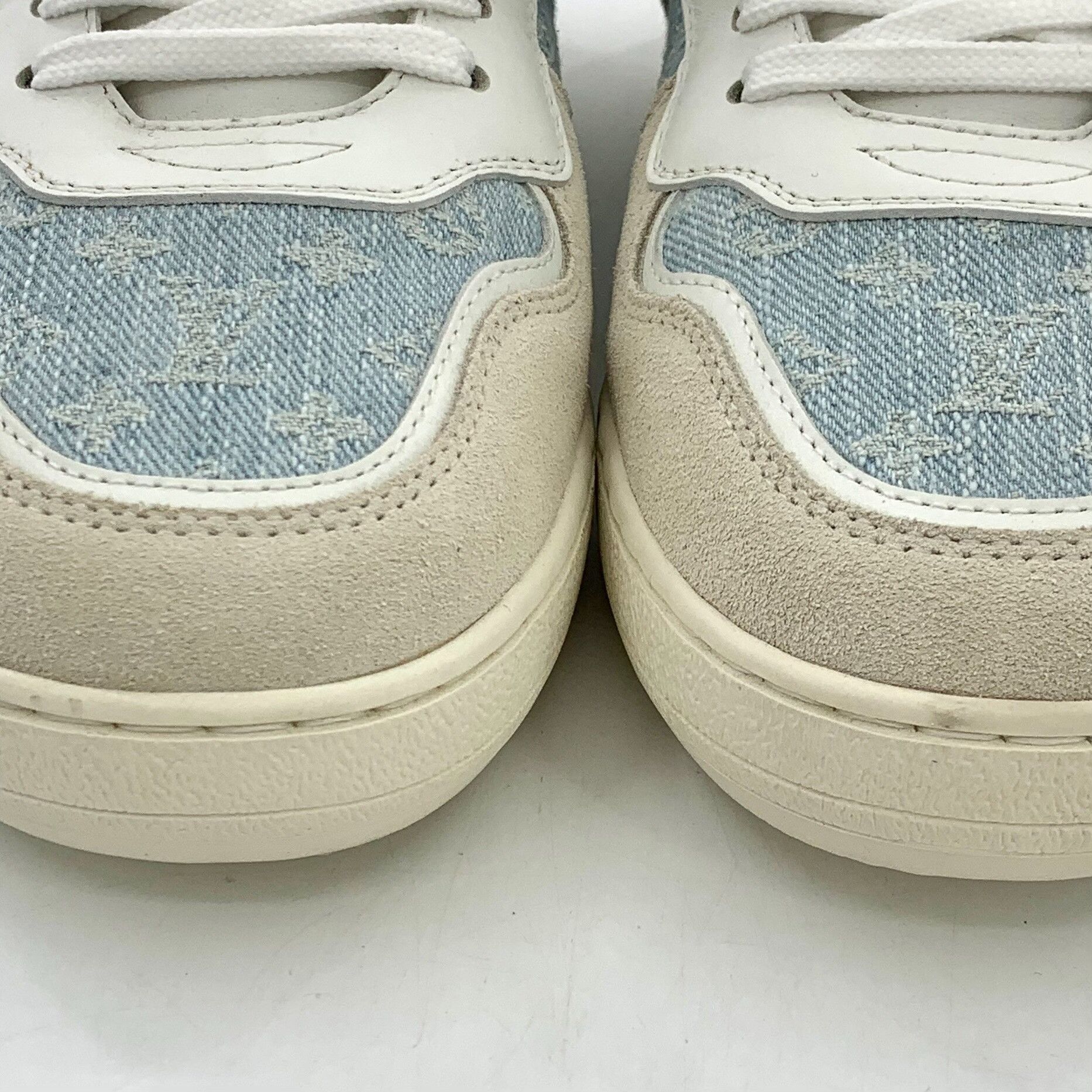 Louis Vuitton Louis Vuitton Monogram Denim Stadium Sneakers 35 Size US 5 / IT 35 - 10 Thumbnail