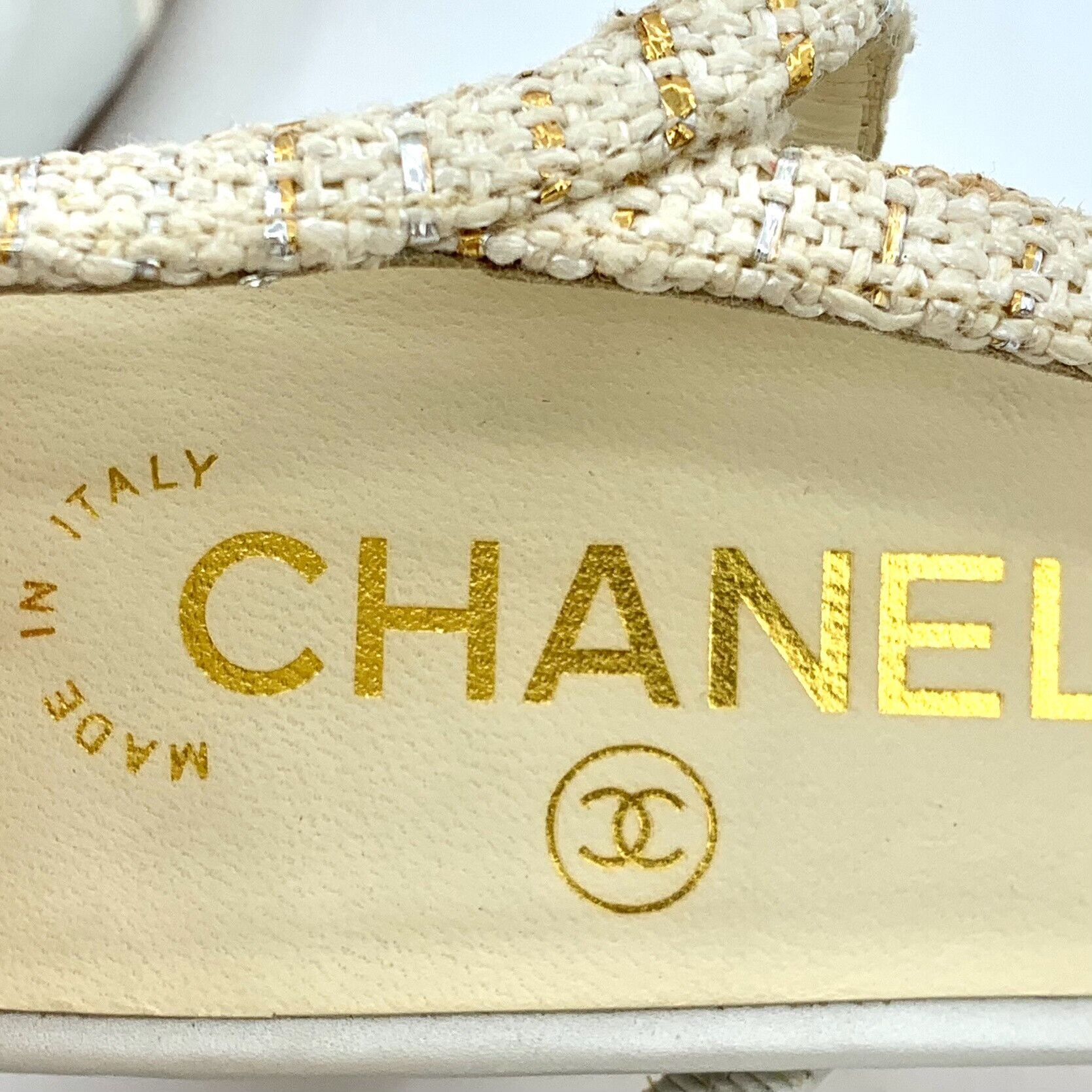 Chanel Chanel Tweed Leather Cap Toe Slingback Sandals 37.5 Size US 7.5 / IT 37.5 - 8 Thumbnail