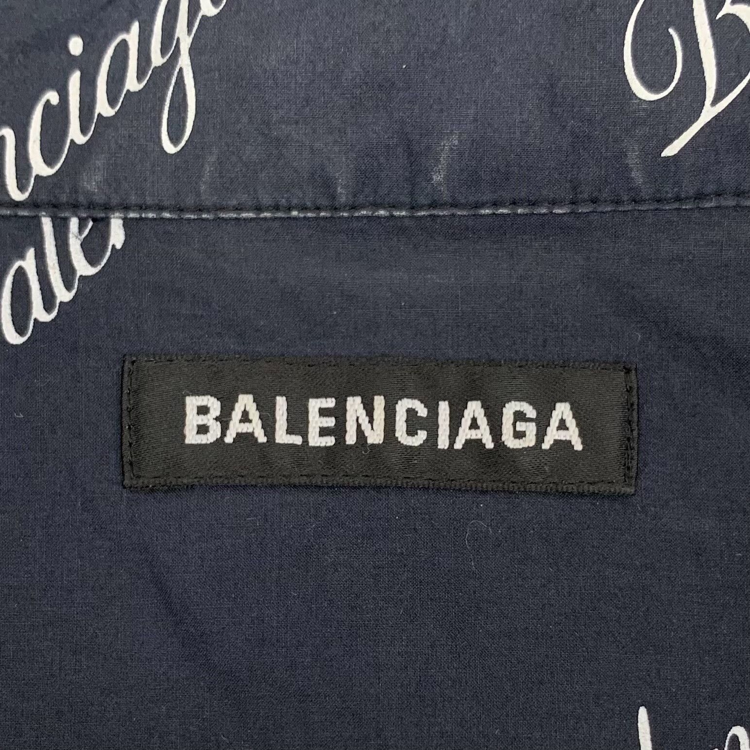 Balenciaga Balenciaga Script Logo Short Sleeve Shirt 39 Size US M / EU 48-50 / 2 - 6 Thumbnail
