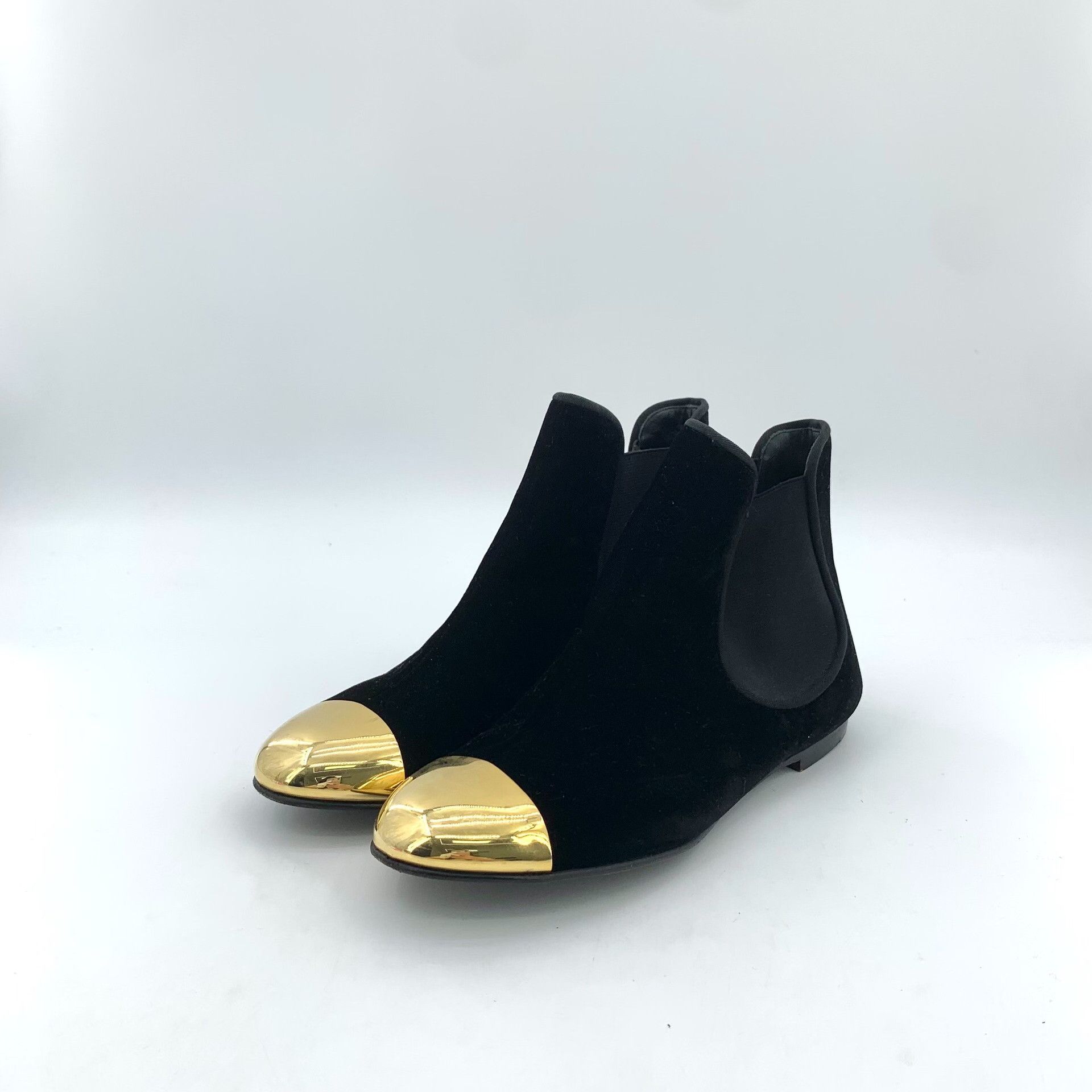 Giuseppe Zanotti Giuseppe Zanotti Gold Toe Velvet Ankle Boots Size 36 Size US 6 / IT 36 - 2 Thumbnail