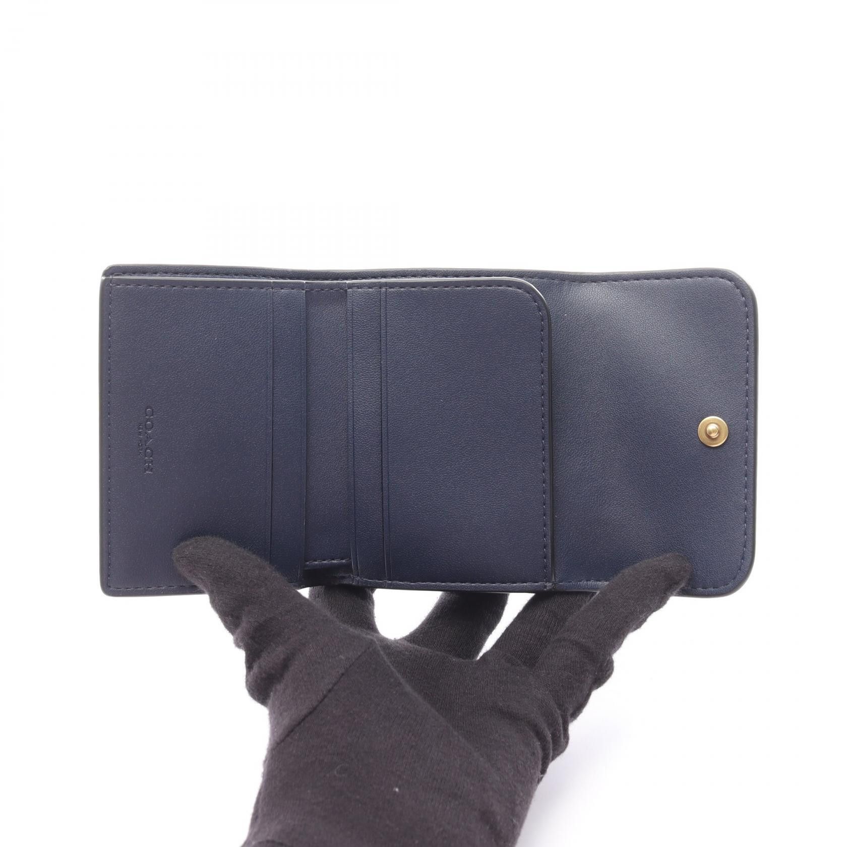 Coach Coach COACH ESSENTIAL CARD HOLDER WALLET Trifold Wallet Leather Short Wallet CZ111B4NV DUTY FREE for USA Size ONE SIZE - 3 Thumbnail