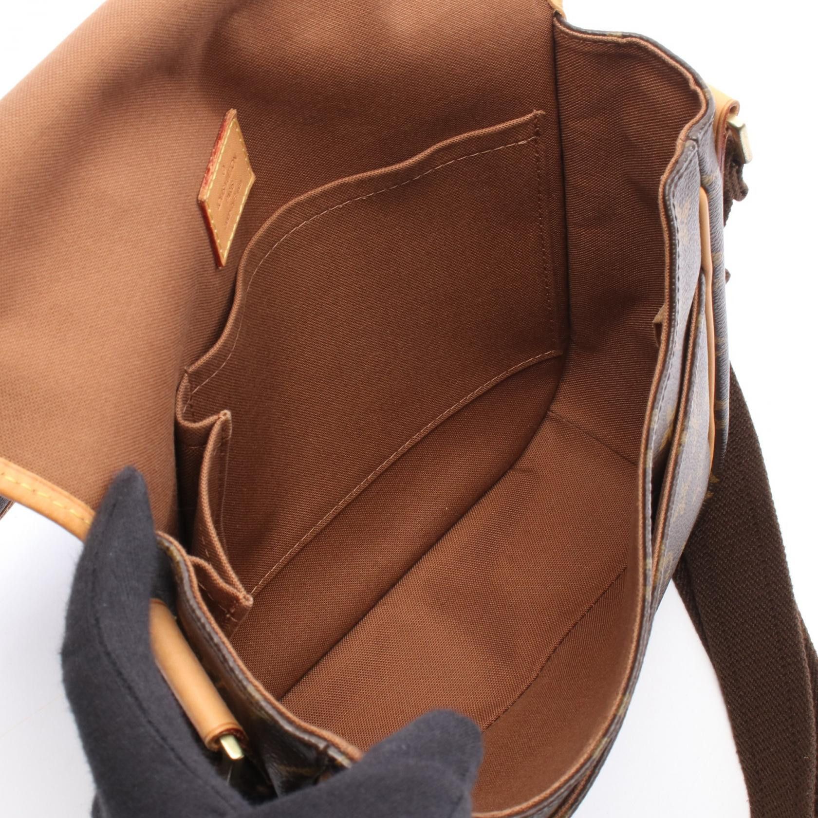 Louis Vuitton Louis Vuitton Louis Vuitton Messenger PM Bosphore Monogram Coated Canvas Shoulder Bag Textile Shoulder Bag M40106 DUTY FREE for USA Size ONE SIZE - 3 Thumbnail
