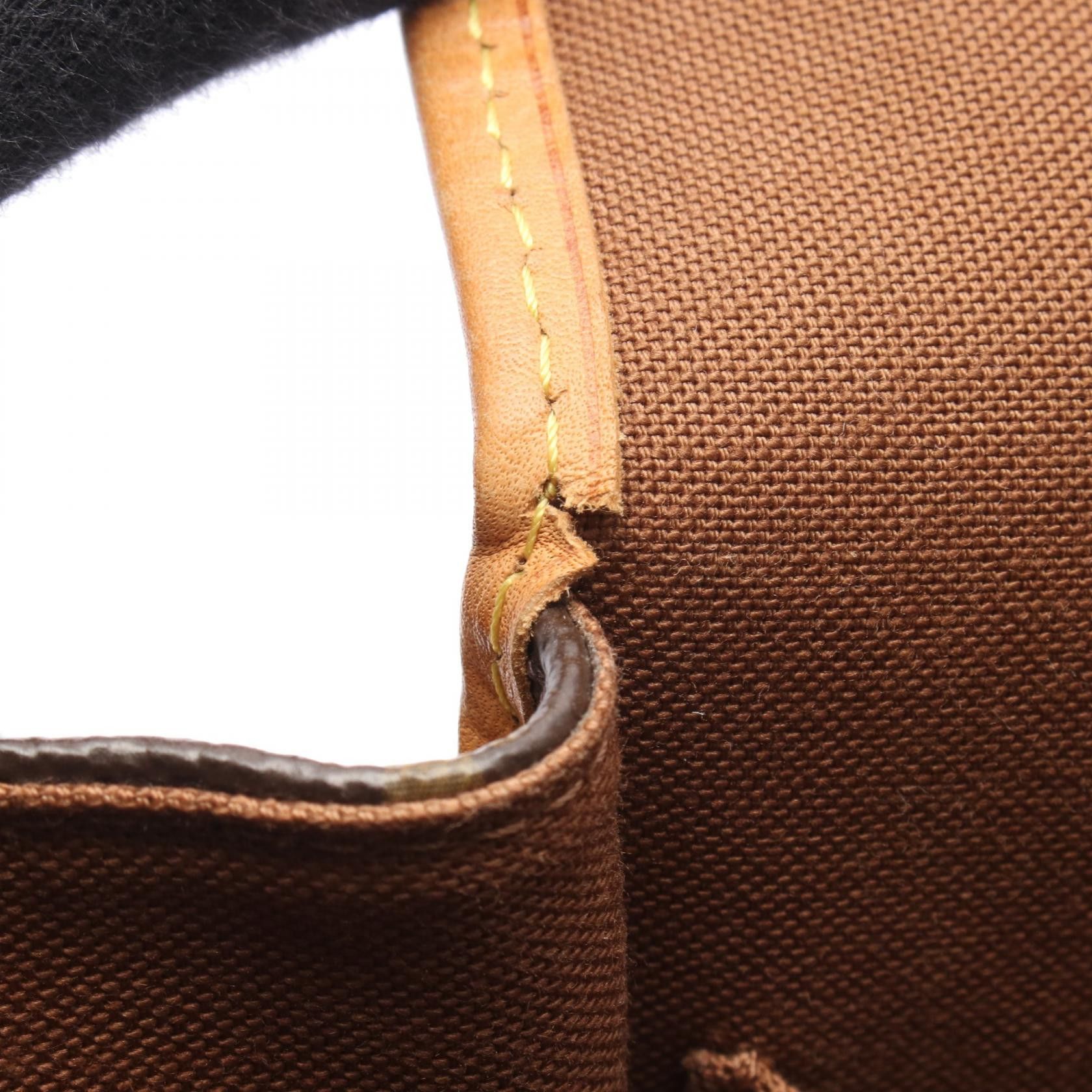 Louis Vuitton Louis Vuitton Louis Vuitton Messenger PM Bosphore Monogram Coated Canvas Shoulder Bag Textile Shoulder Bag M40106 DUTY FREE for USA Size ONE SIZE - 6 Thumbnail