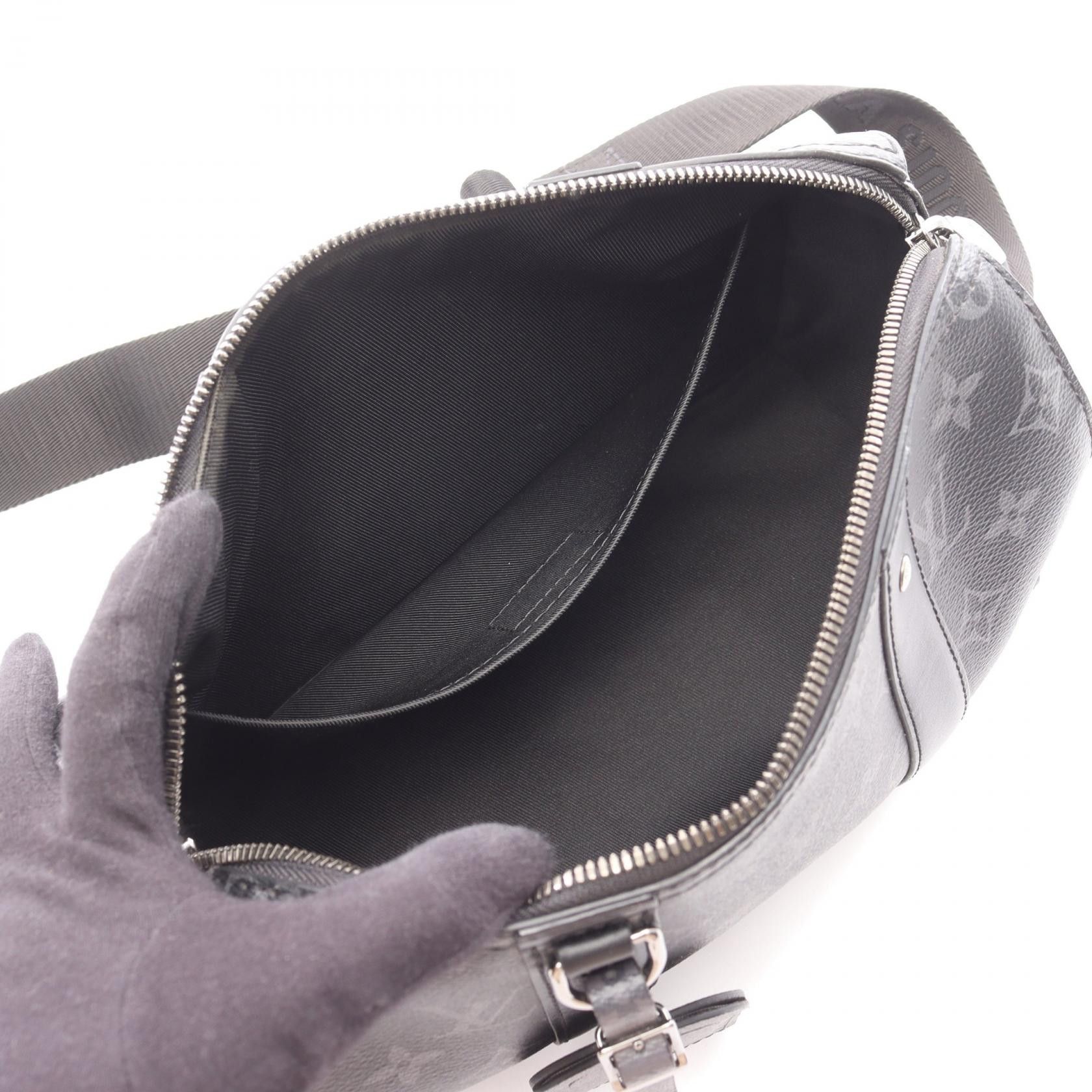 Louis Vuitton Louis Vuitton Louis Vuitton City Keepall Monogram Eclipse Reverse shoulder bag Textile Shoulder Bag M45936 DUTY FREE for USA Size ONE SIZE - 3 Thumbnail