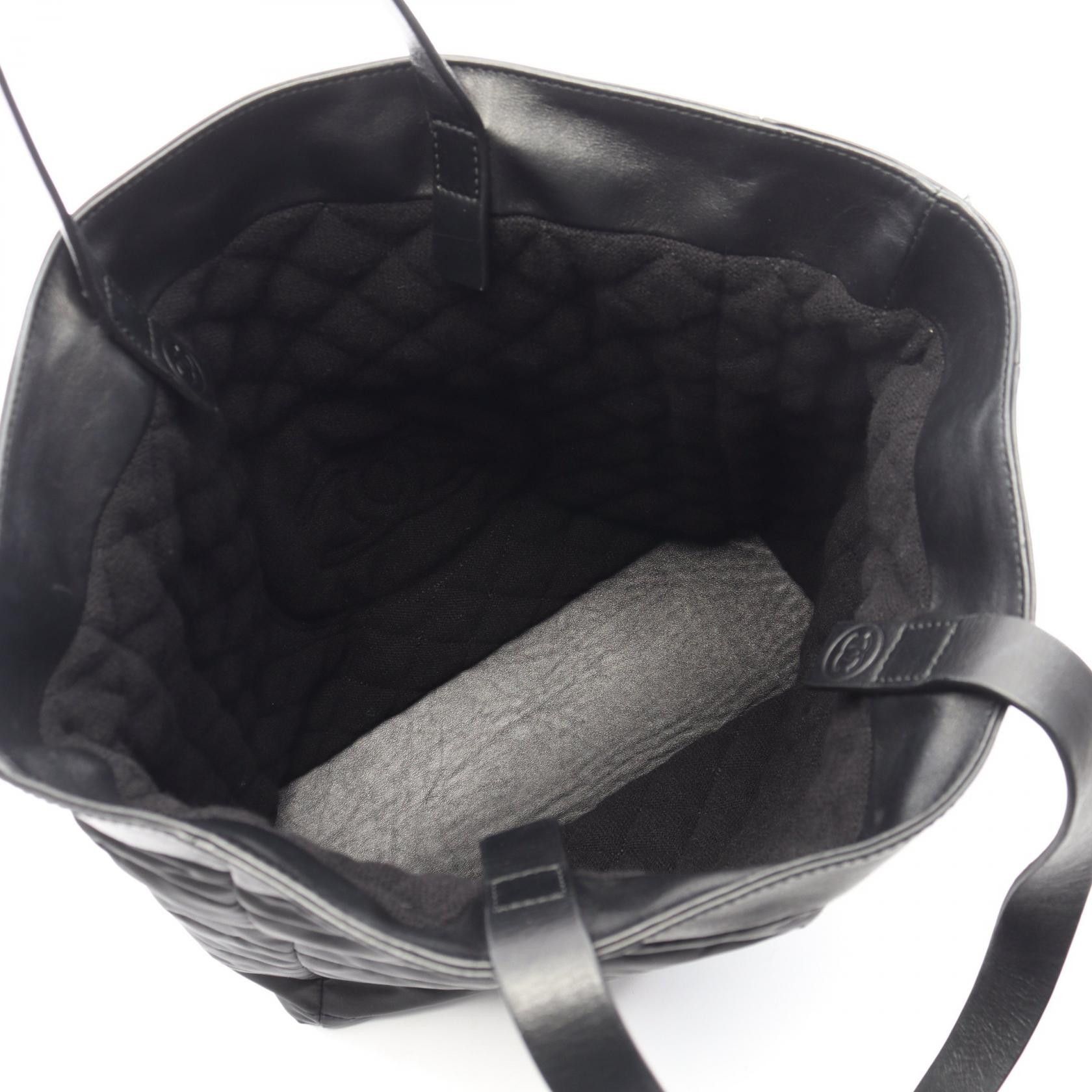 Chanel Chanel Chanel Coco Mark Nylon Leather Reversible Tote Bag Textile Tote Bag DUTY FREE for USA Size ONE SIZE - 3 Thumbnail