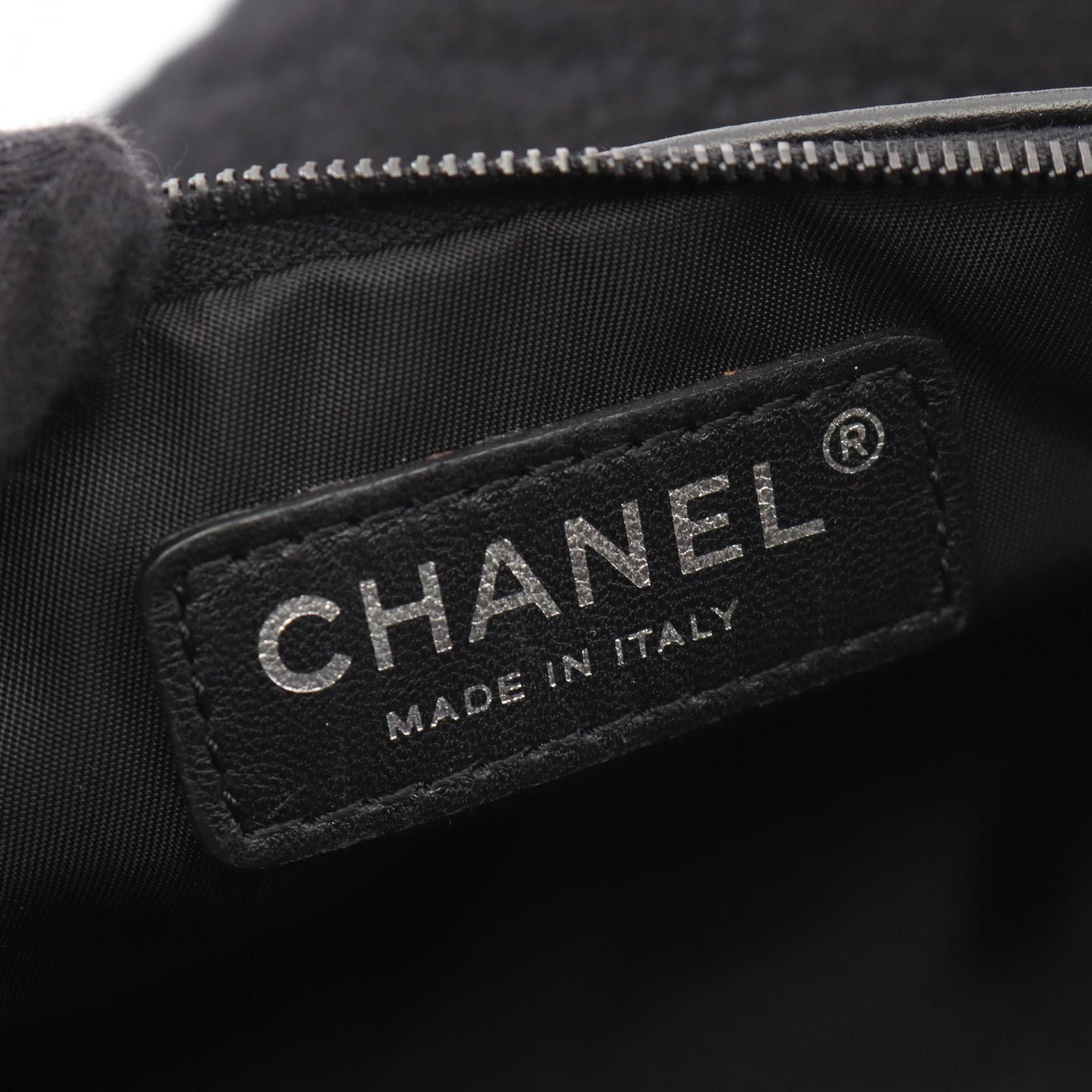 Chanel Chanel Chanel Coco Mark Nylon Leather Reversible Tote Bag Textile Tote Bag DUTY FREE for USA Size ONE SIZE - 4 Thumbnail