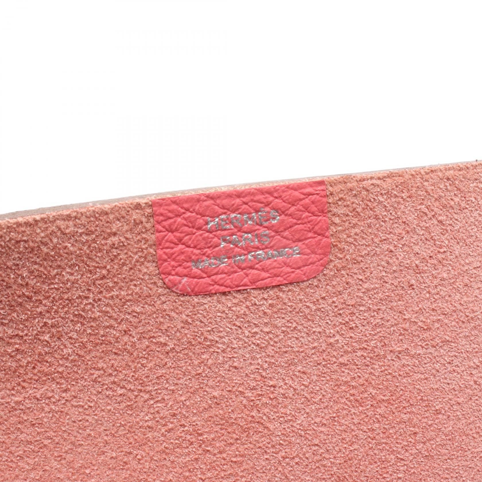 Hermes Hermes Hermes Togo mobile accessory Leather Phonecase Stamp O (2011) DUTY FREE for USA Size ONE SIZE - 4 Thumbnail