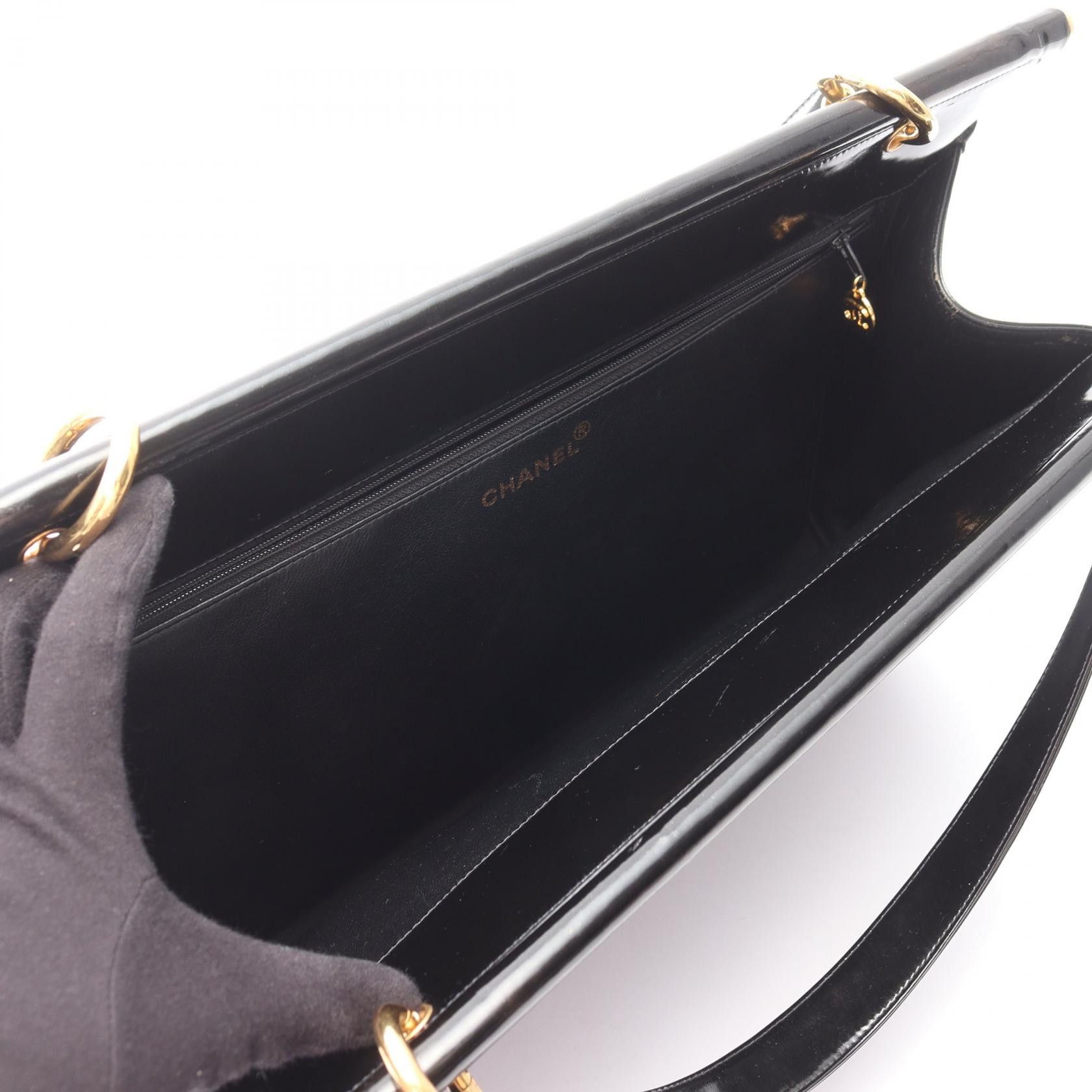 Chanel Chanel CHANEL Matelasse Patent Leather Tote Bag Leather Tote Bag DUTY FREE for USA Size ONE SIZE - 3 Thumbnail
