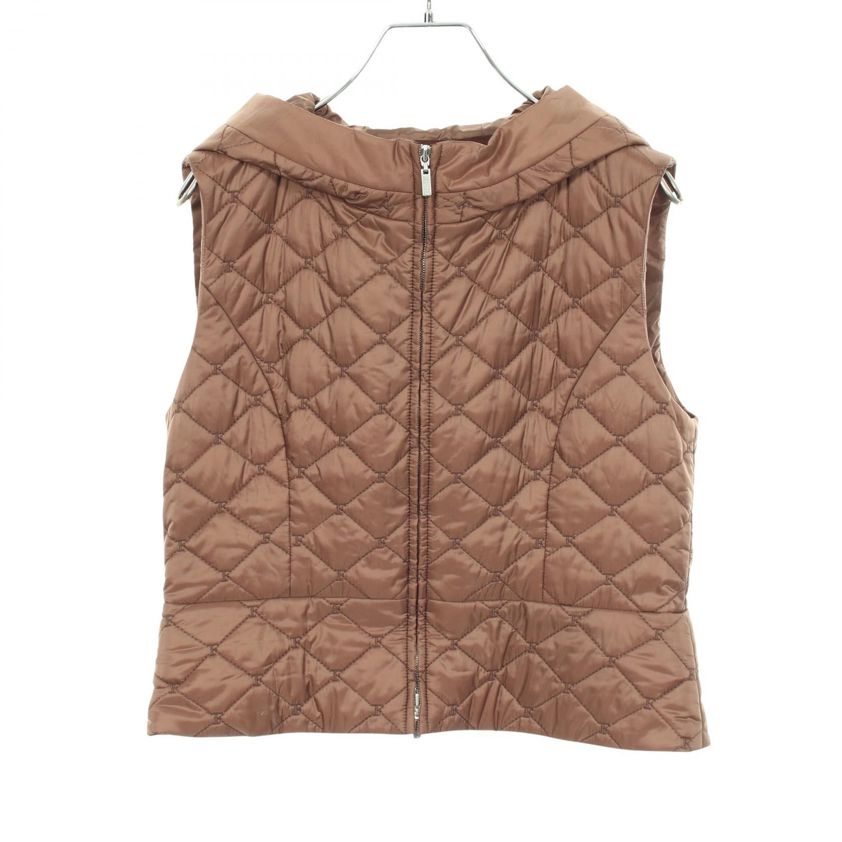 Other Other FOXEY GROVE Nylon Long Gilet Textile Outerwear 43973 DUTY FREE for USA Size ONE SIZE - 3 Thumbnail