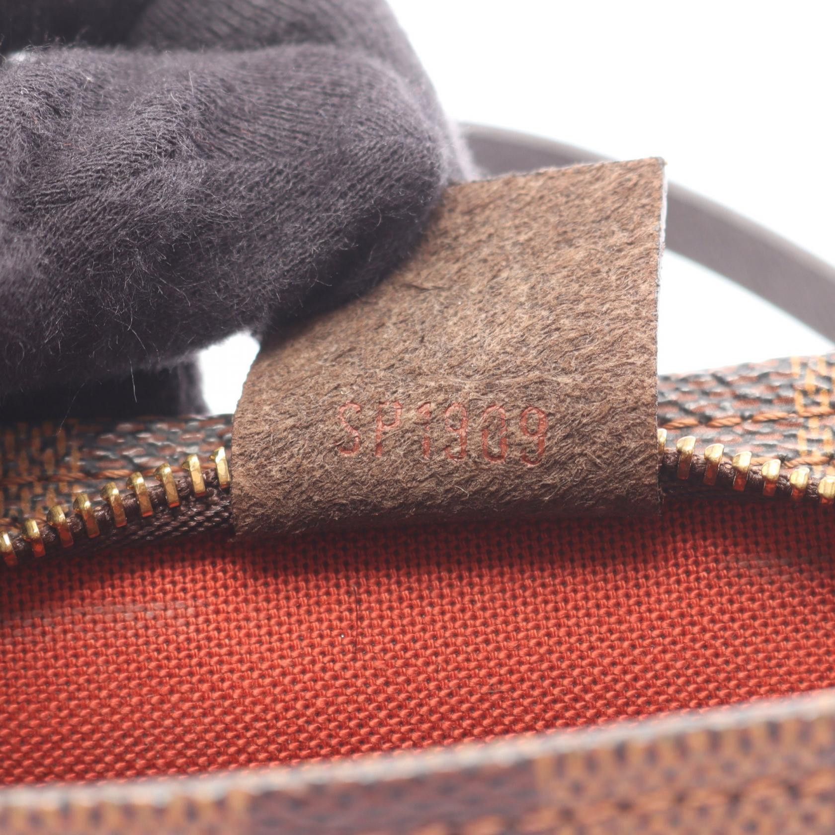 Louis Vuitton Louis Vuitton Louis Vuitton Trousses Makeup Damier clutch Textile Vanity Bag N51982 DUTY FREE for USA Size ONE SIZE - 5 Thumbnail