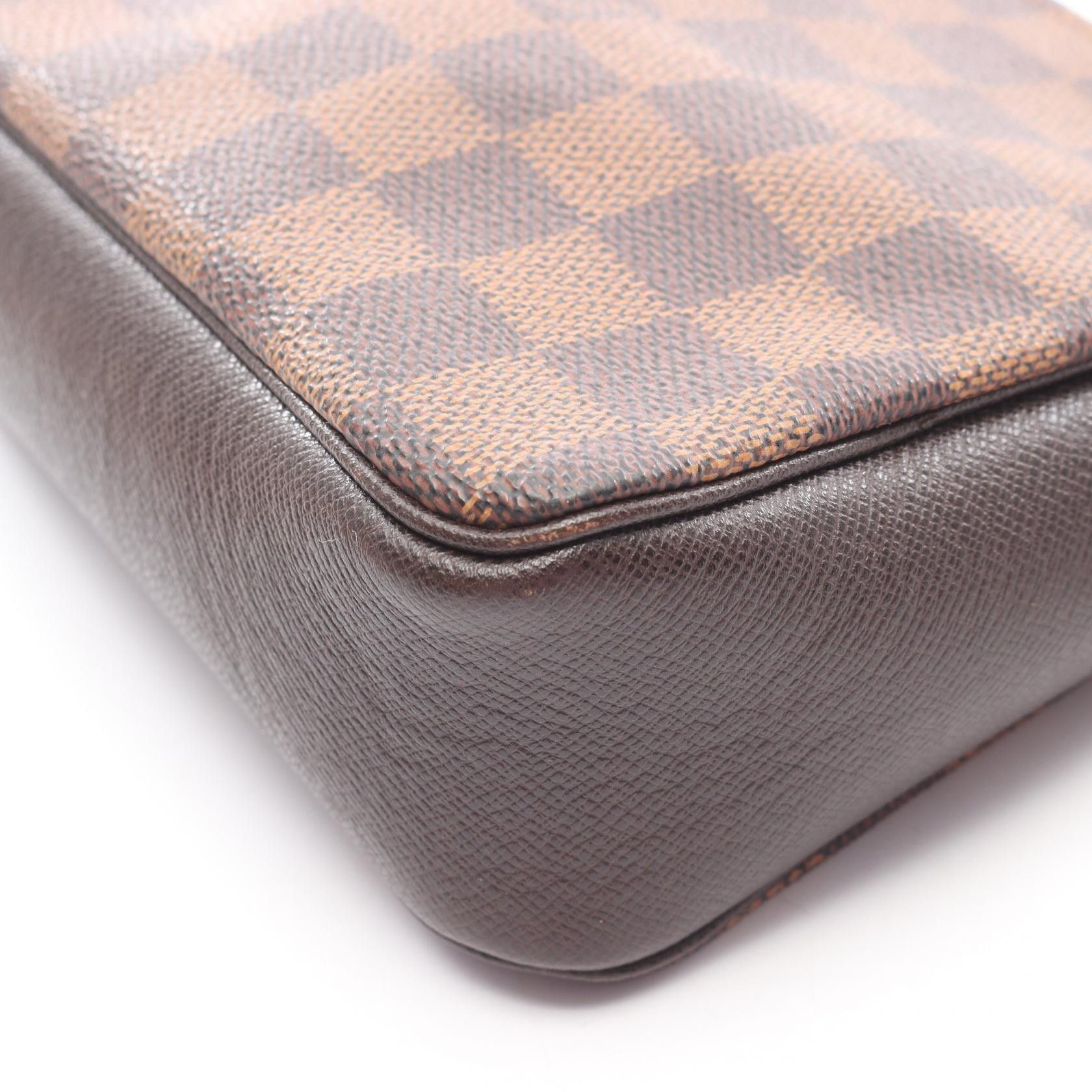 Louis Vuitton Louis Vuitton Louis Vuitton Trousses Makeup Damier clutch Textile Vanity Bag N51982 DUTY FREE for USA Size ONE SIZE - 7 Thumbnail