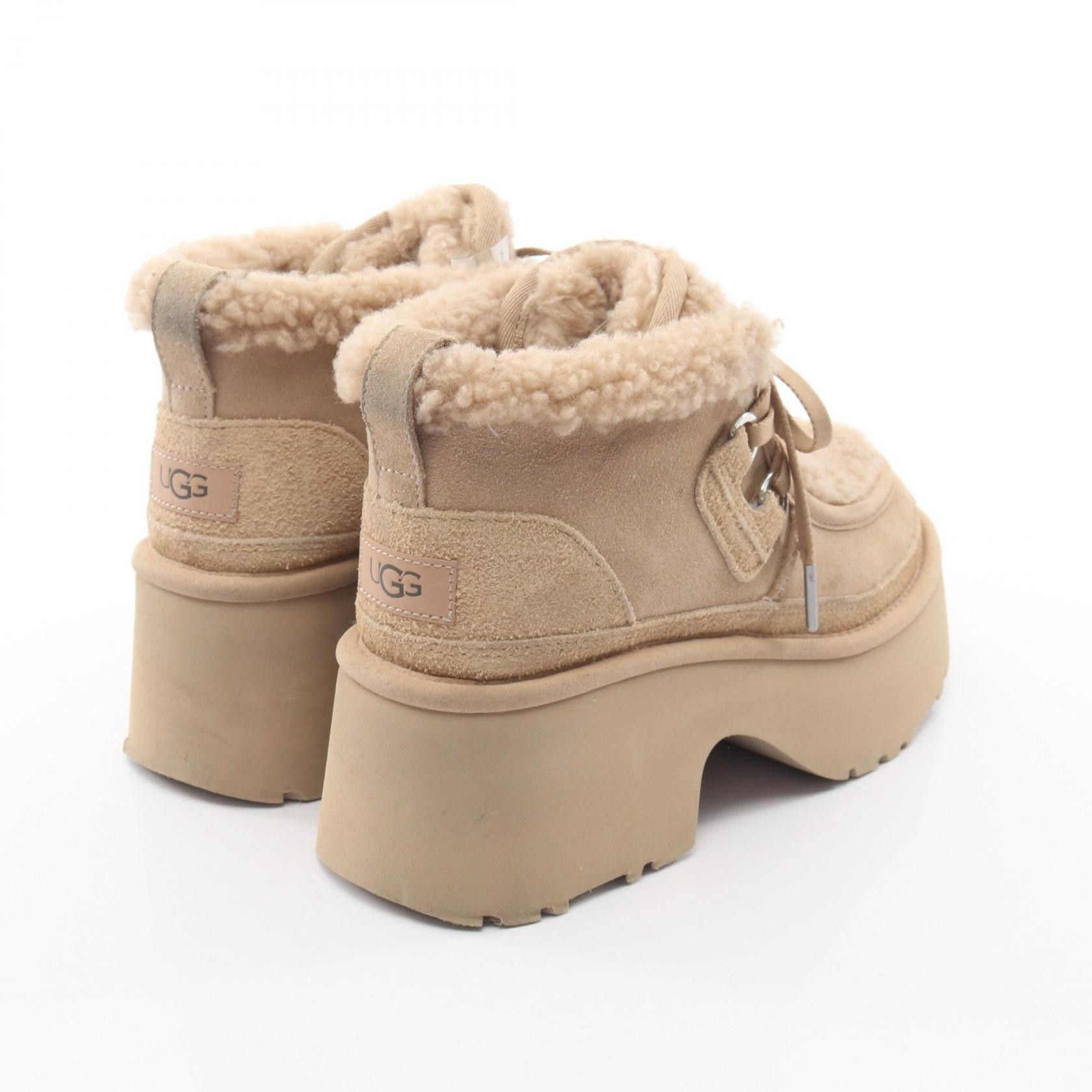 Ugg UGG UGG Classic New Heights Lace Up Suede Sheepskin Boots Leather Shoes DUTY FREE for USA Size ONE SIZE - 2 Thumbnail