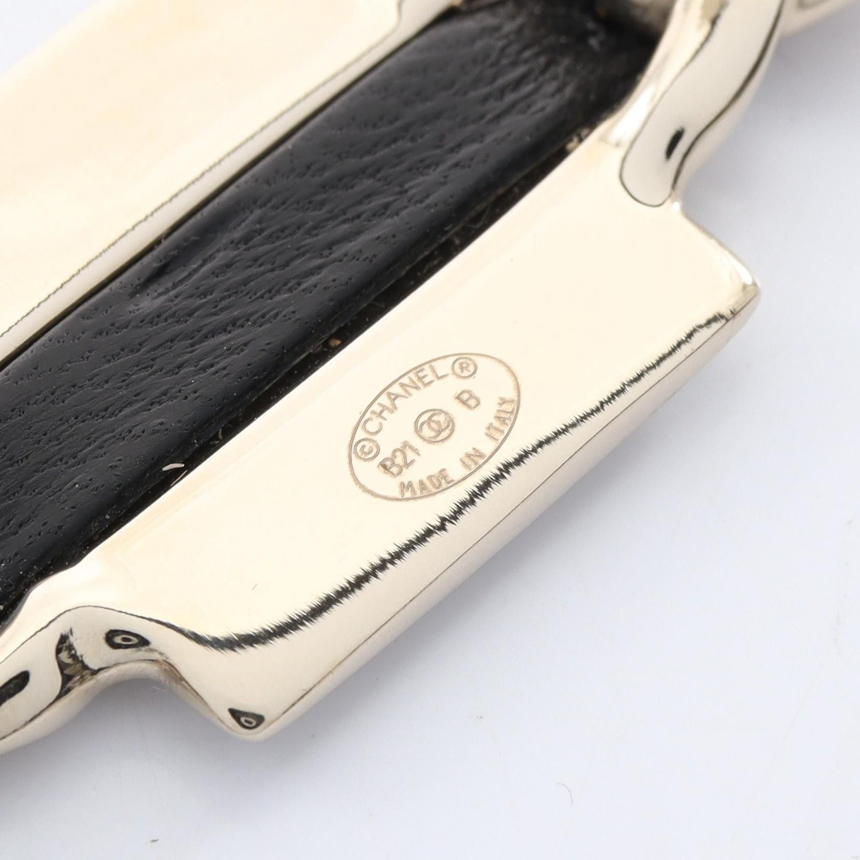 Chanel Chanel Chanel Coco Mark Barrette Metal Other DUTY FREE for USA Size ONE SIZE - 3 Thumbnail