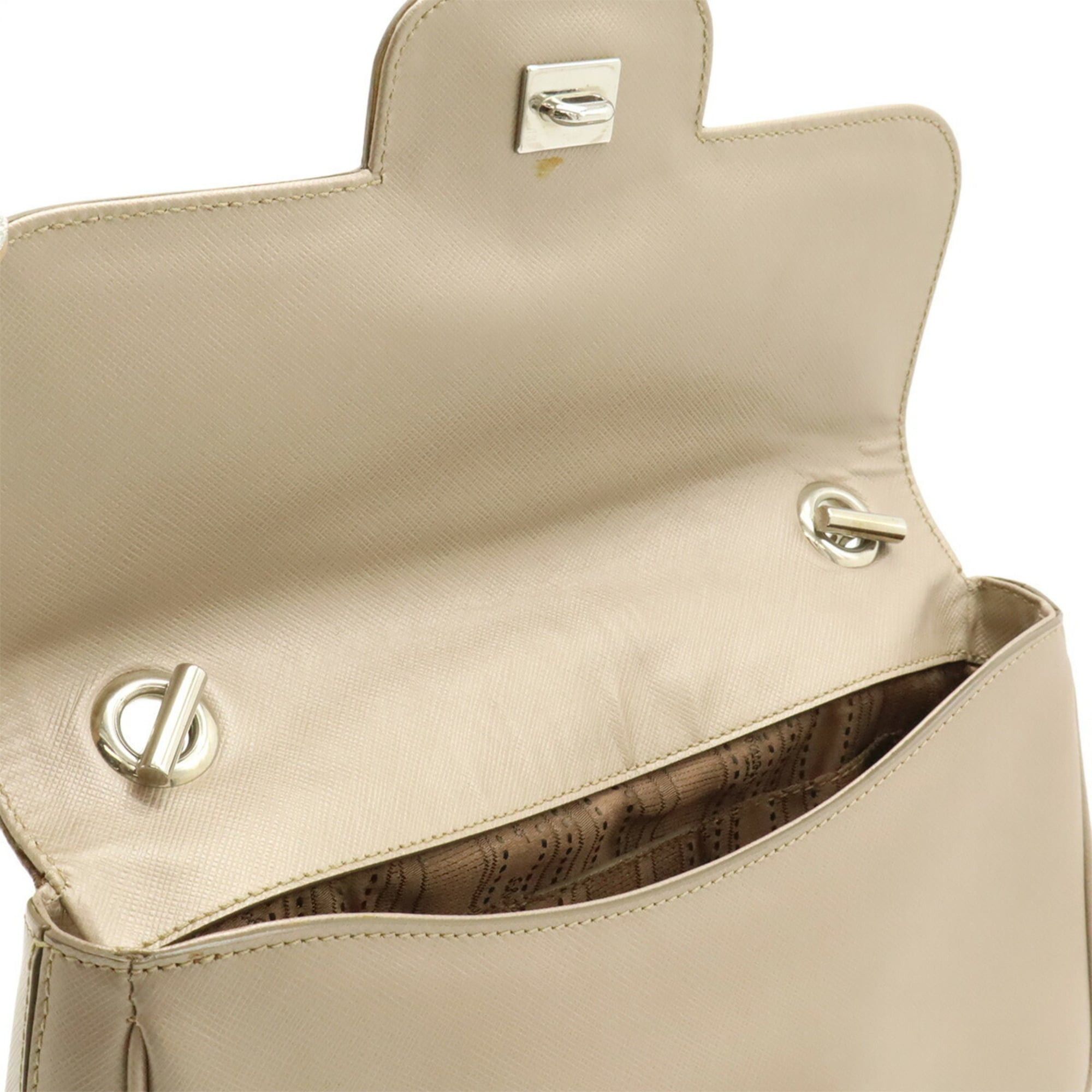 Salvatore Ferragamo Salvatore Ferragamo Double Gancini Handbag Chain Bag Metallic Leather Champagne Pink AU-21 B723 Size ONE SIZE - 7 Thumbnail