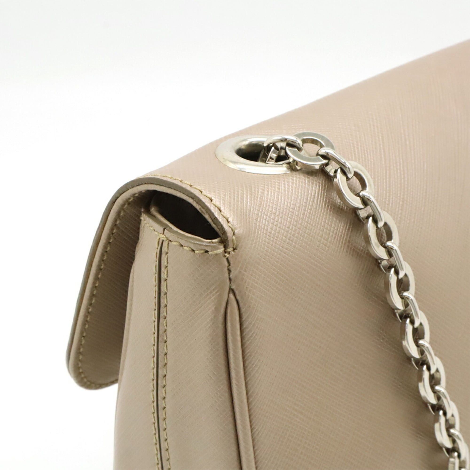 Salvatore Ferragamo Salvatore Ferragamo Double Gancini Handbag Chain Bag Metallic Leather Champagne Pink AU-21 B723 Size ONE SIZE - 5 Thumbnail