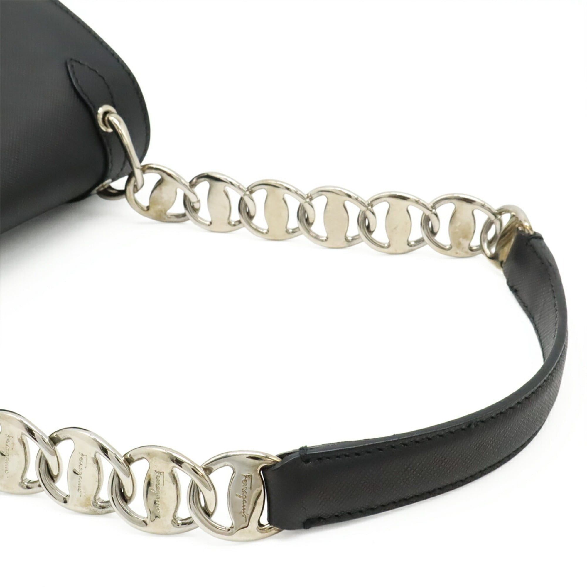 Salvatore Ferragamo Salvatore Ferragamo Gancini Vara Chain Shoulder Handbag, Leather, Black, BW-8462 Size ONE SIZE - 6 Thumbnail