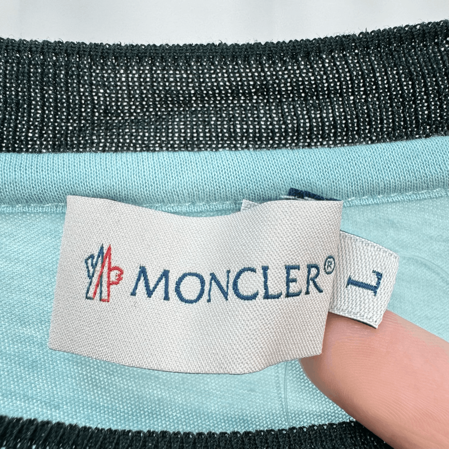 Moncler Moncler Silk Floral Embroidery Logo Short Sleeve Size L / US 10 / IT 46 - 6 Thumbnail