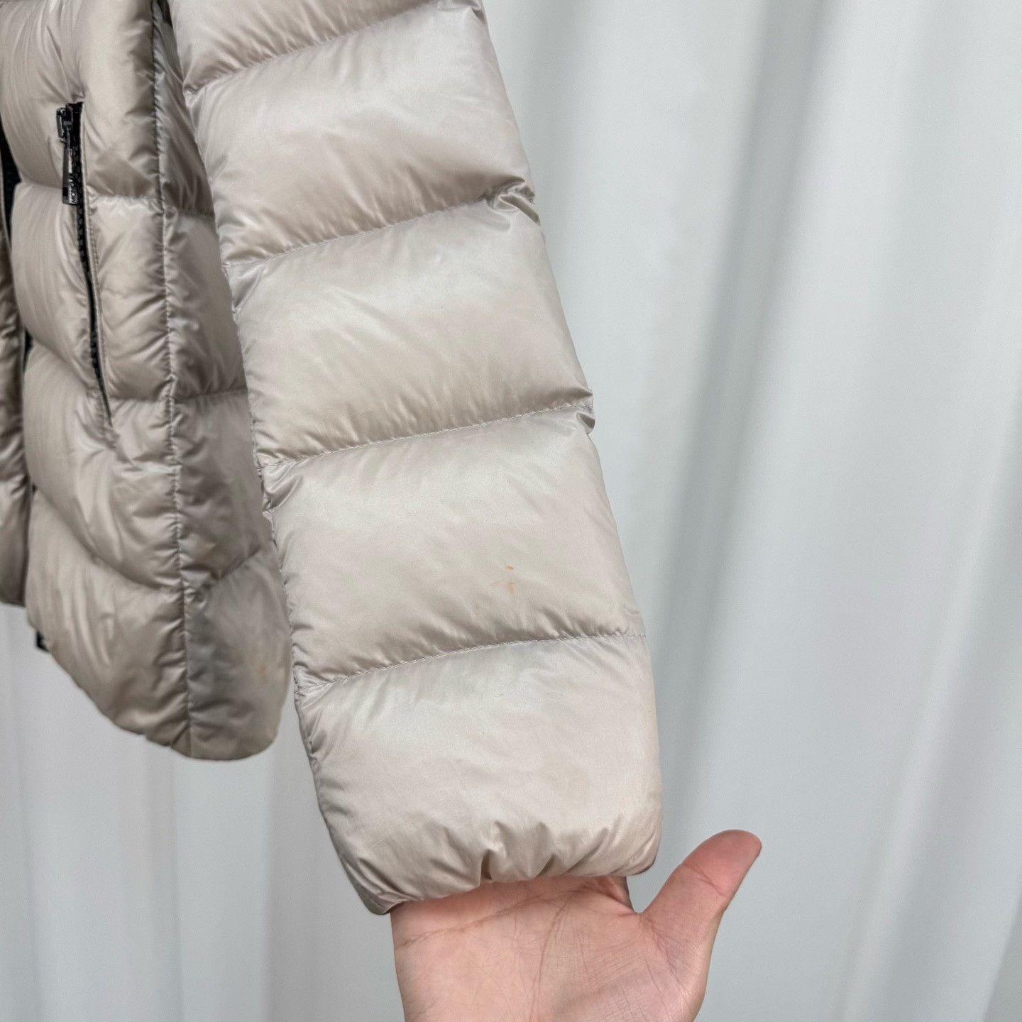Moncler Moncler Serinde Embroidered Logo Down Jacket Size XS / US 0-2 / IT 36-38 - 4 Thumbnail