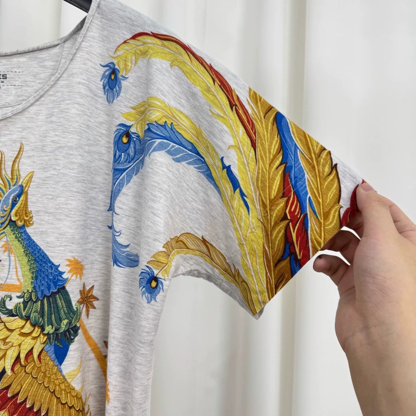 Hermes Hermes Gray Phoenix Print Short Sleeve Size XS / US 0-2 / IT 36-38 - 4 Thumbnail