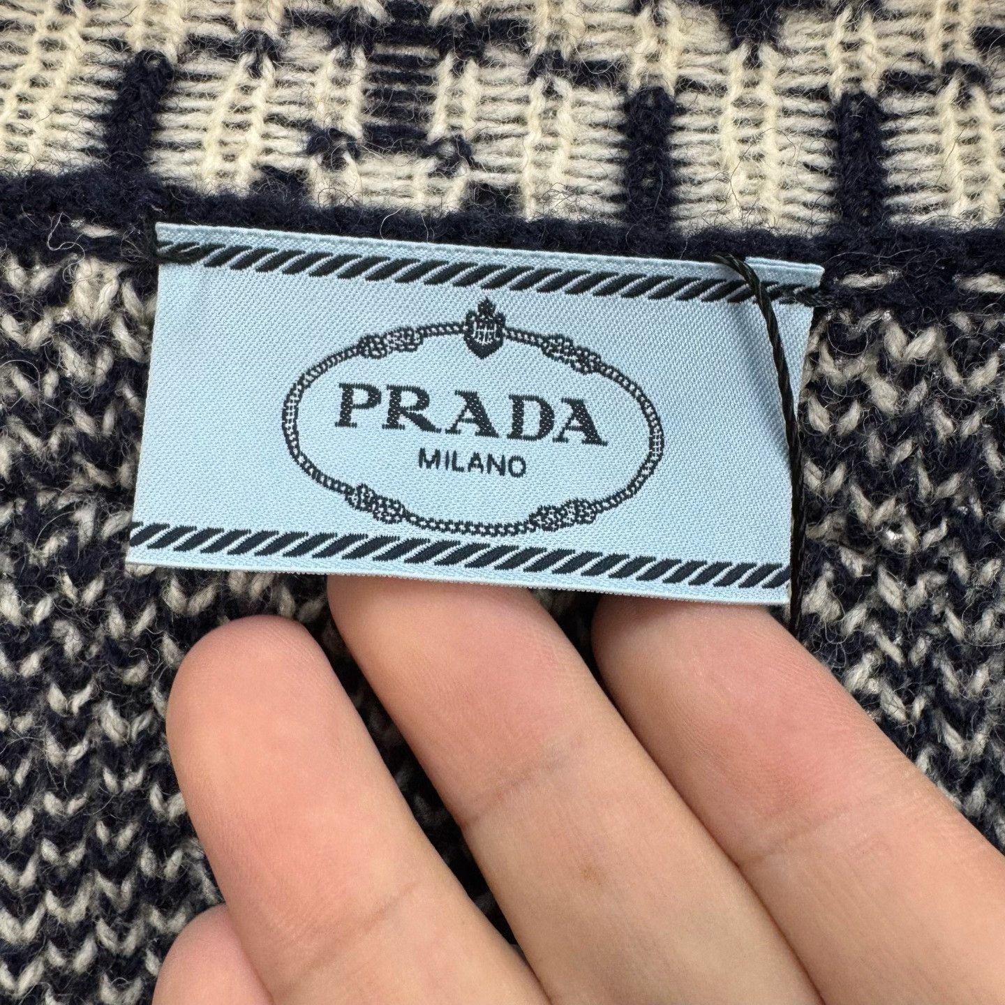 Prada Prada Geometric Triangle Logo Wool Knit Cardigan Size S / US 4 / IT 40 - 5 Thumbnail