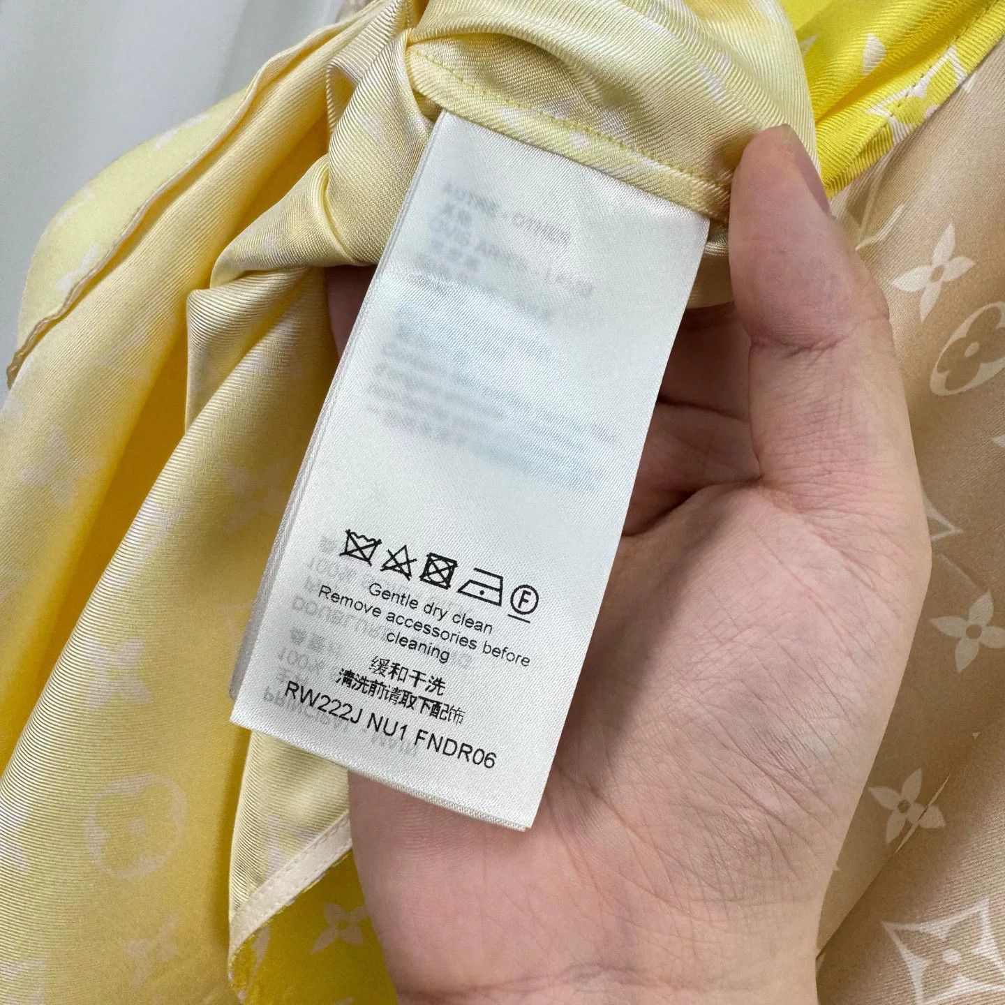 Louis Vuitton Louis Vuitton Colorblock Monogram Silk Dress Size XS / US 0-2 / IT 36-38 - 7 Thumbnail