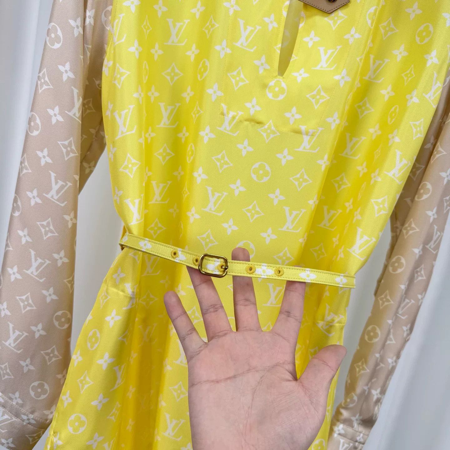 Louis Vuitton Louis Vuitton Colorblock Monogram Silk Dress Size XS / US 0-2 / IT 36-38 - 5 Thumbnail