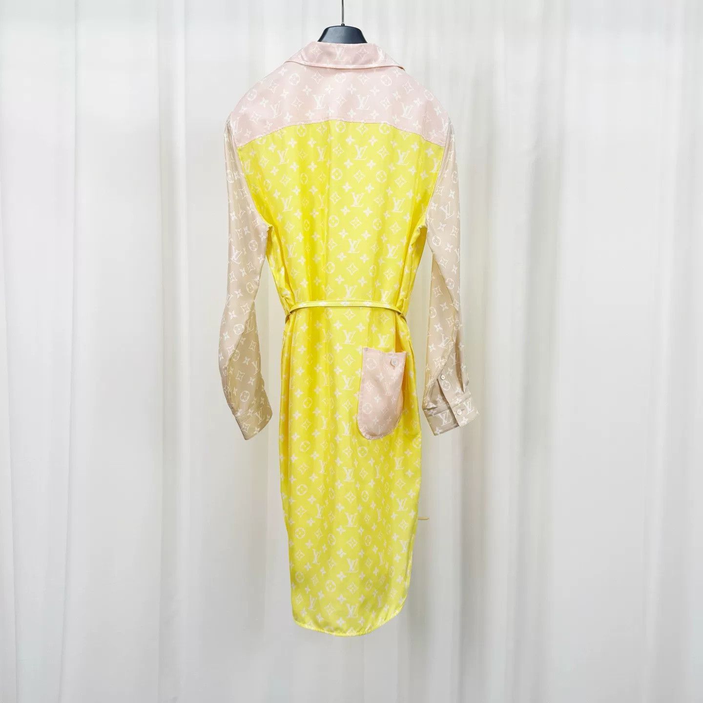 Louis Vuitton Louis Vuitton Colorblock Monogram Silk Dress Size XS / US 0-2 / IT 36-38 - 2 Thumbnail