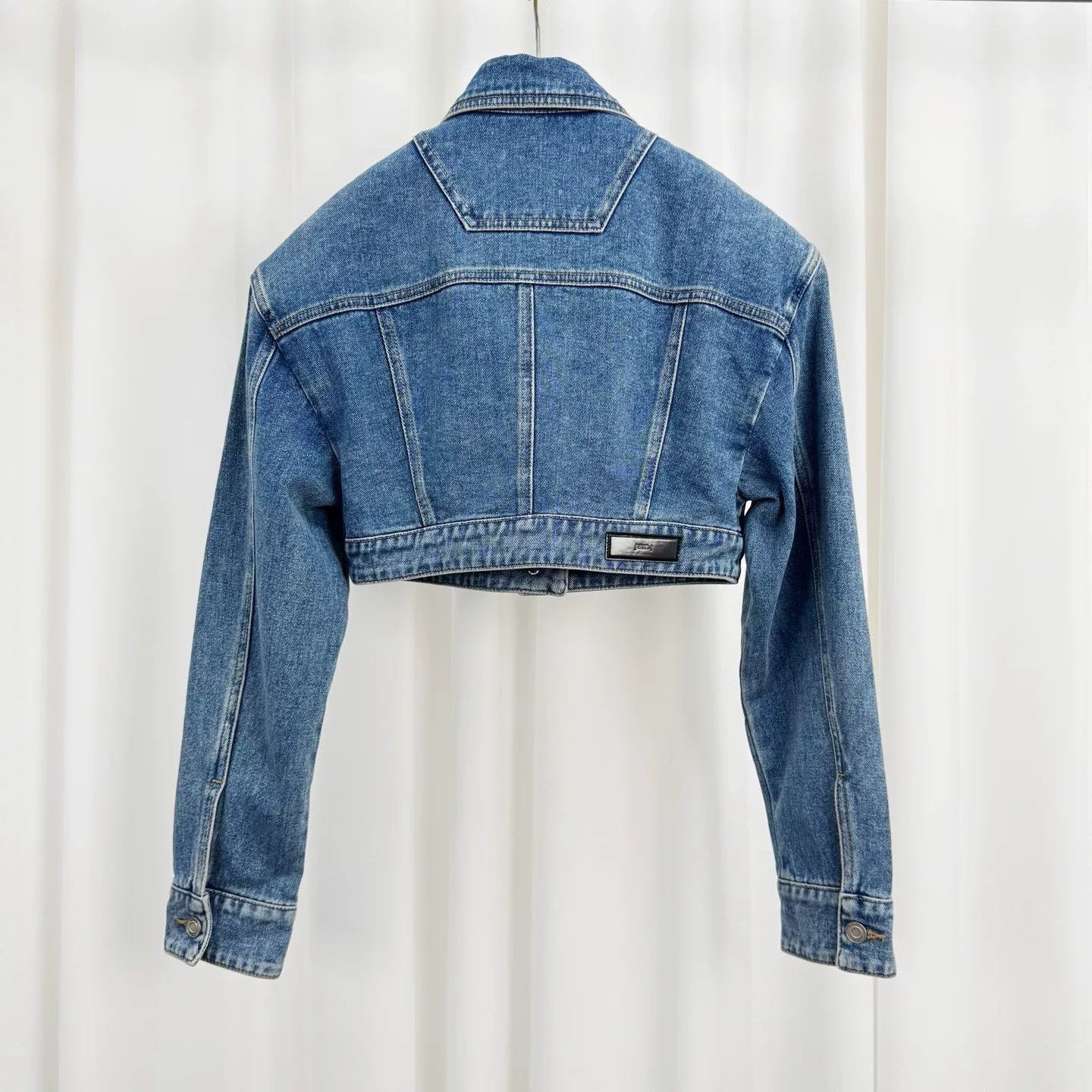 Juun.J Juun.J Padded Shoulder Cropped Washed Denim Jacket Size XS / US 0-2 / IT 36-38 - 2 Thumbnail