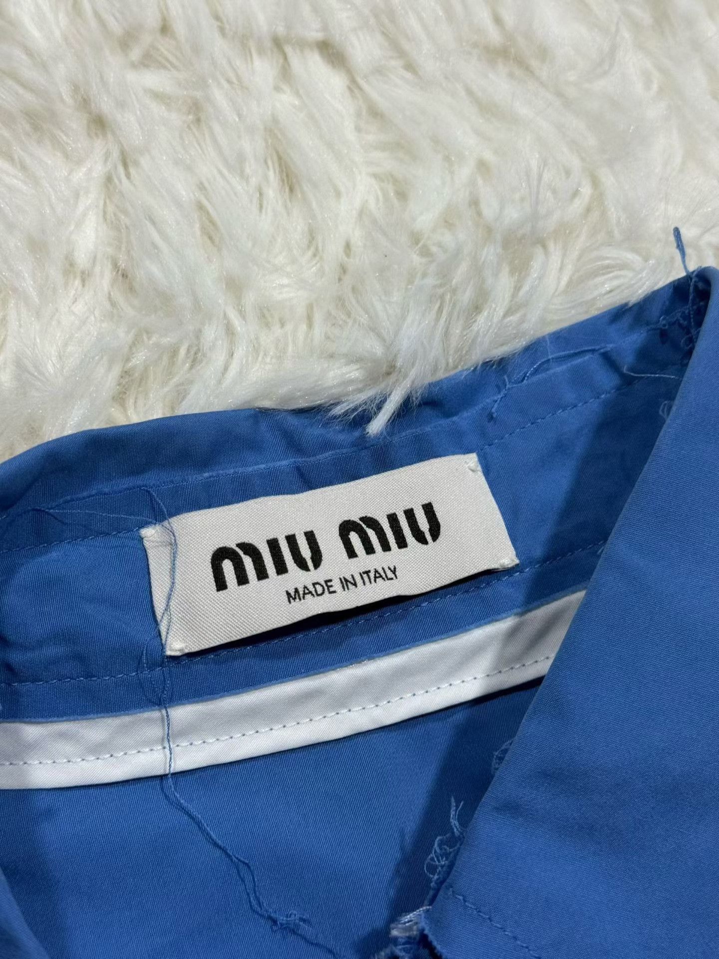 Miu Miu Miumiu Frayed Trim Poplin Long-Sleeve Shirt Size S / US 4 / IT 40 - 3 Thumbnail