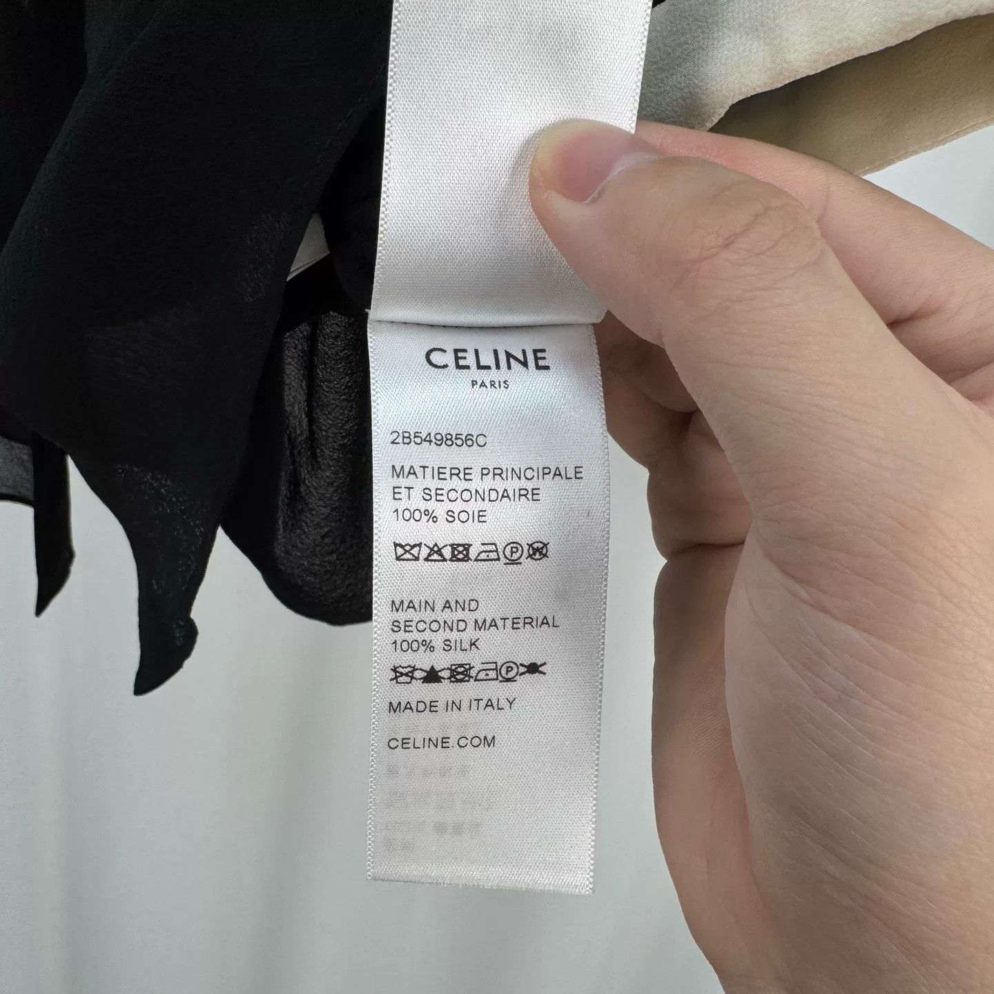 Celine Celine Bow Gold Button Silk Top Size XXS / US 00 / IT 34 - 6 Thumbnail